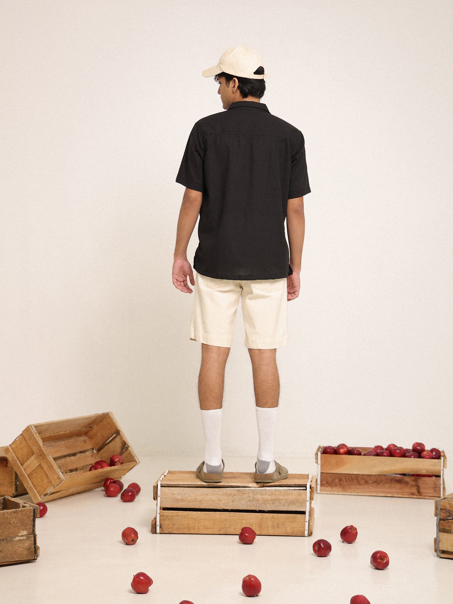 Button loop detailed oversize shirt