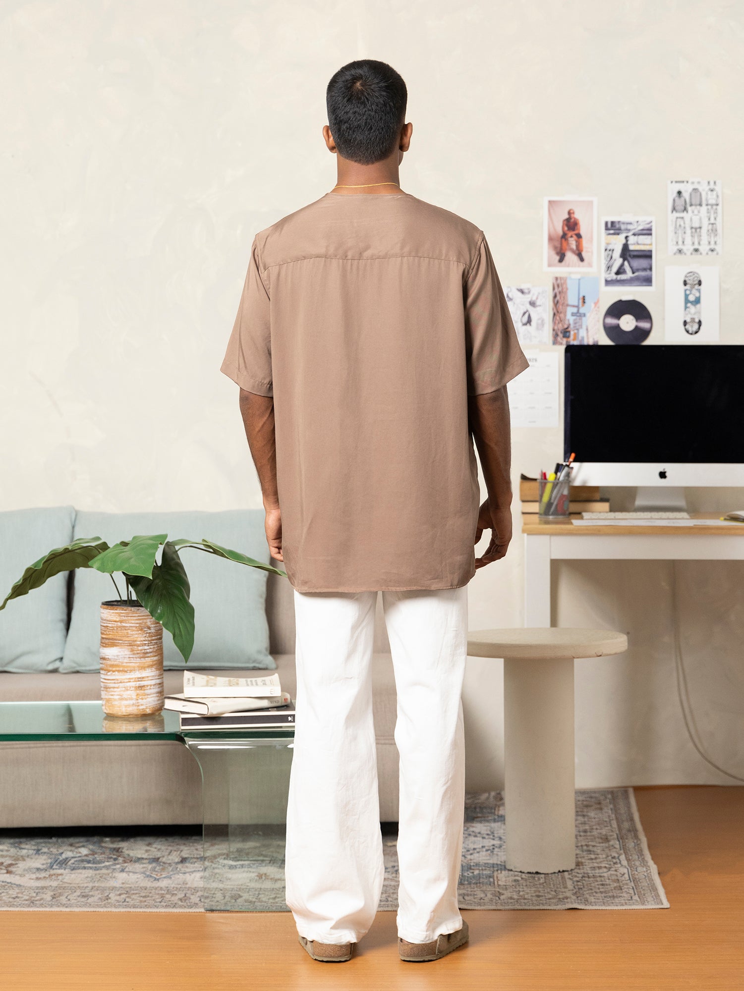 Short sleeve baseball collar shirt