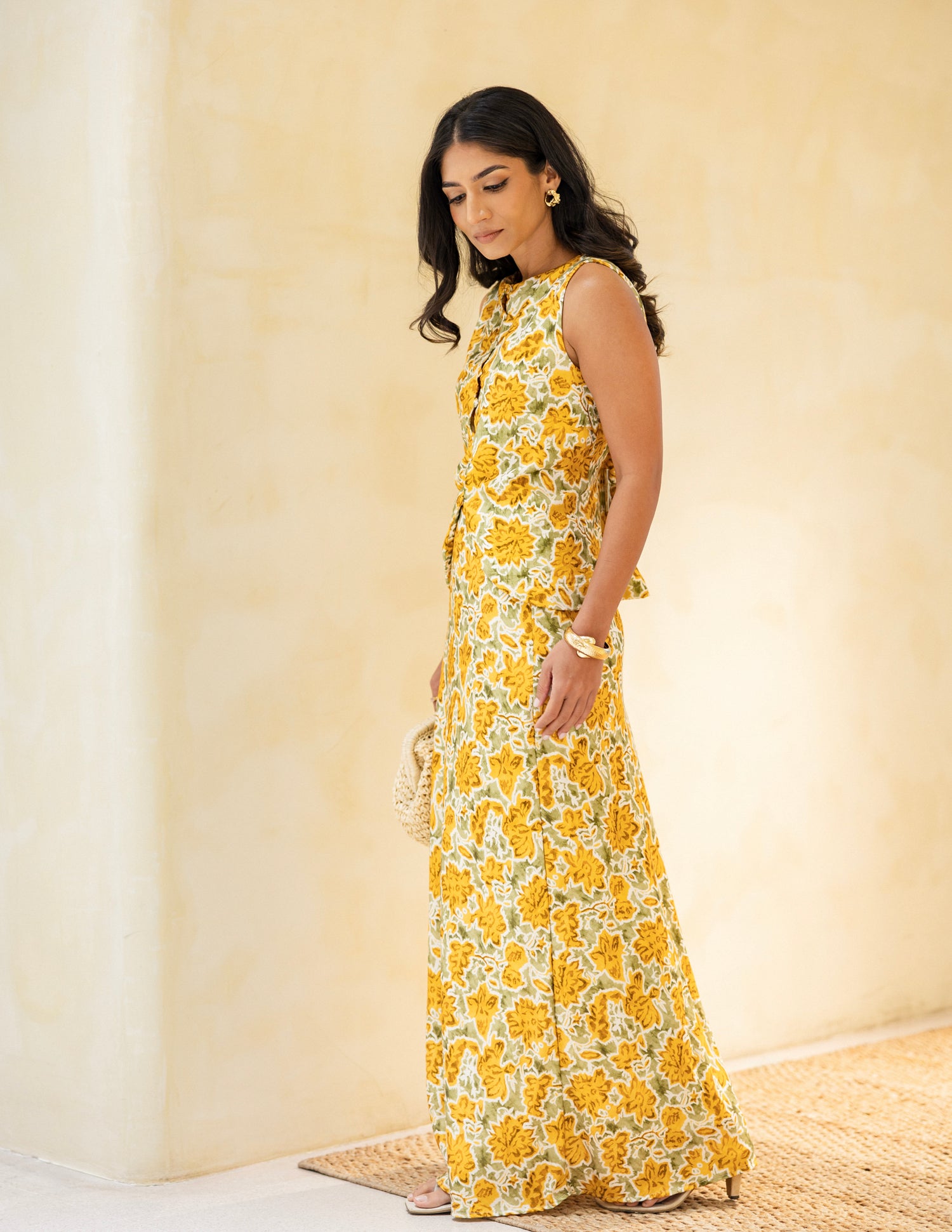 Sleeveless Button Down Top