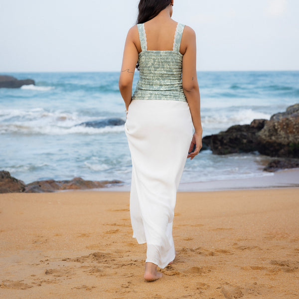 Lace Detailed Back Smocking Printed Top