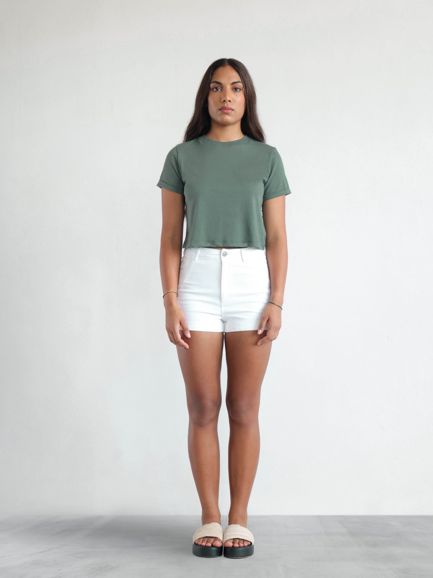 Folded Sleeved Crop T Shirt