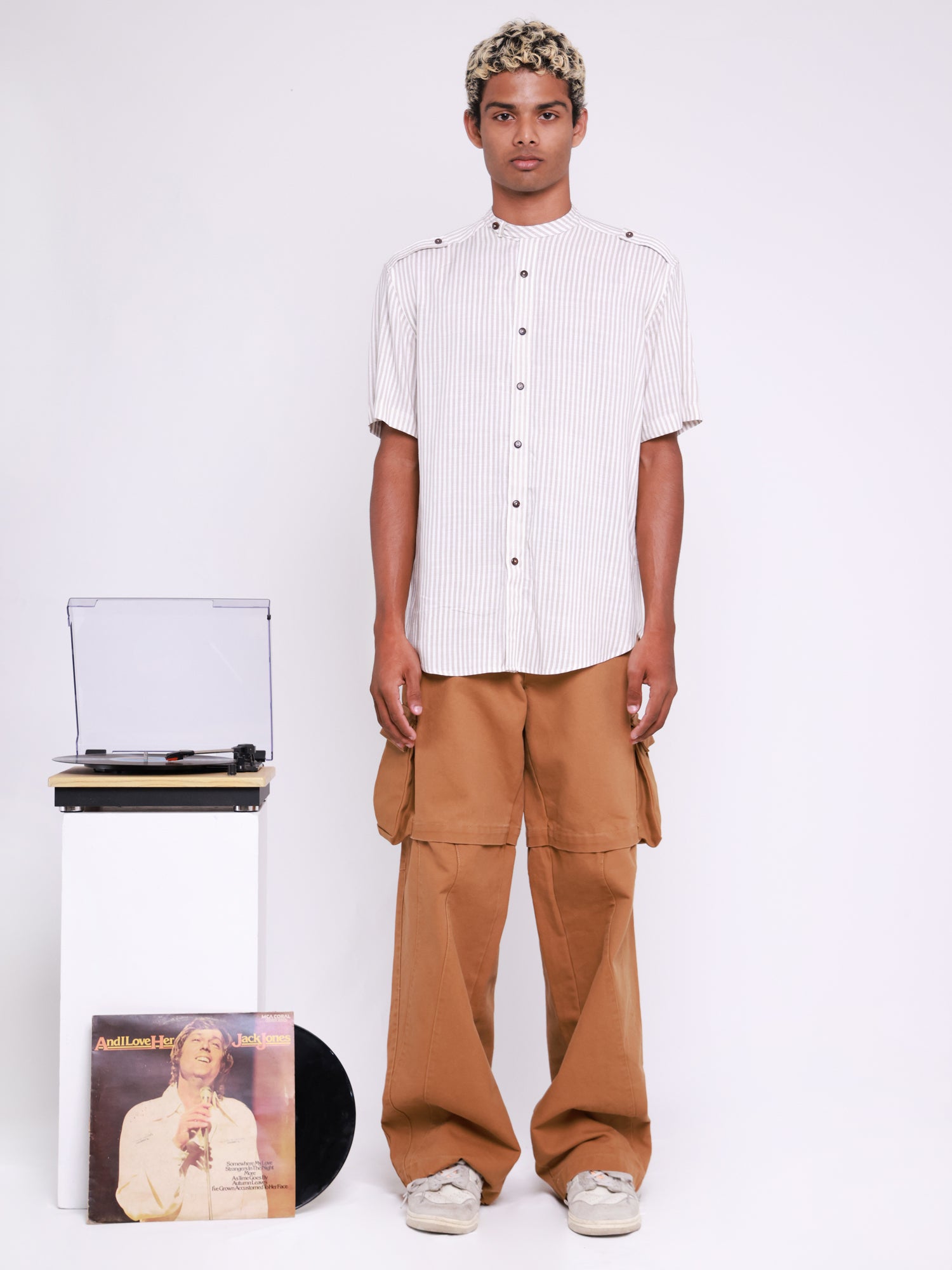 Cotton band detailed regular fit shirt