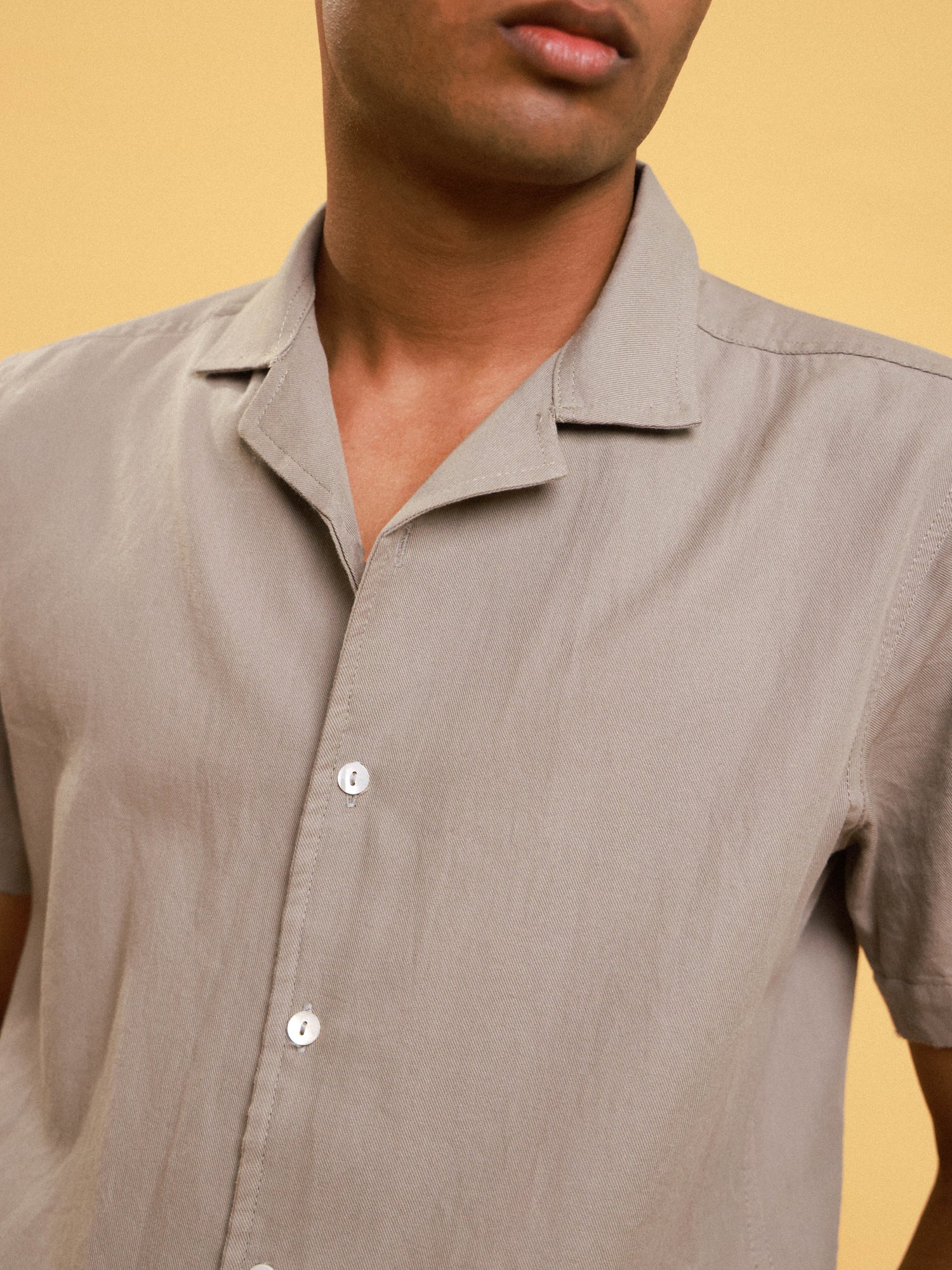 Soft cotton slim fit shirt