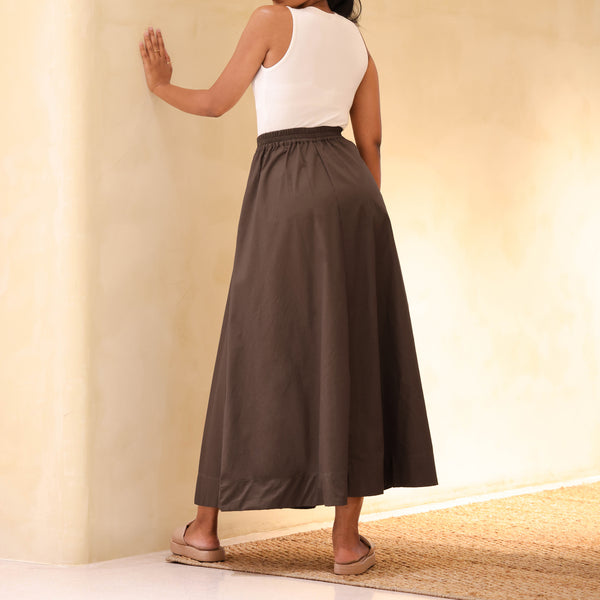 Back elasticated maxi skirt