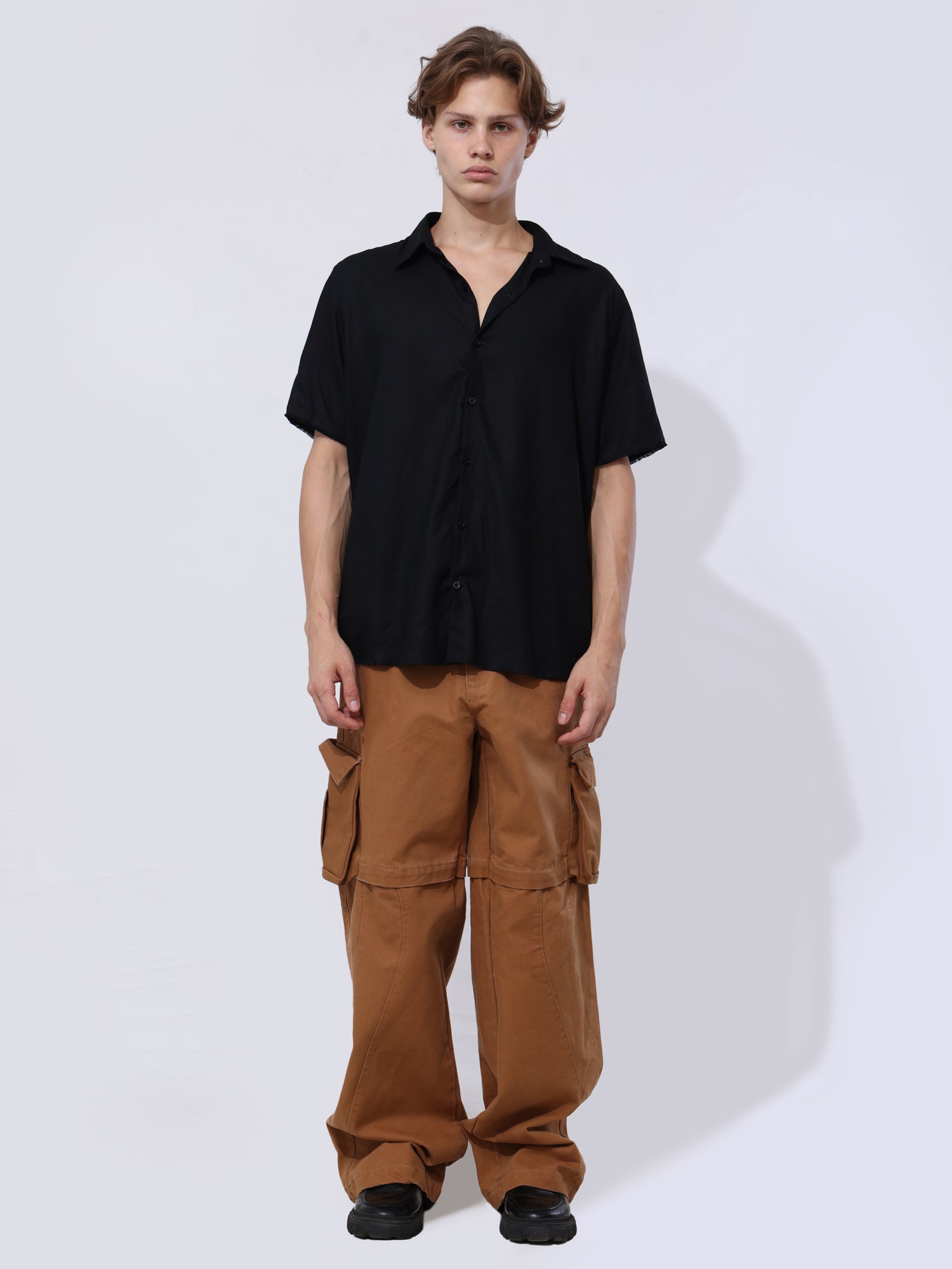 Frey hem detailed regular fit shirt