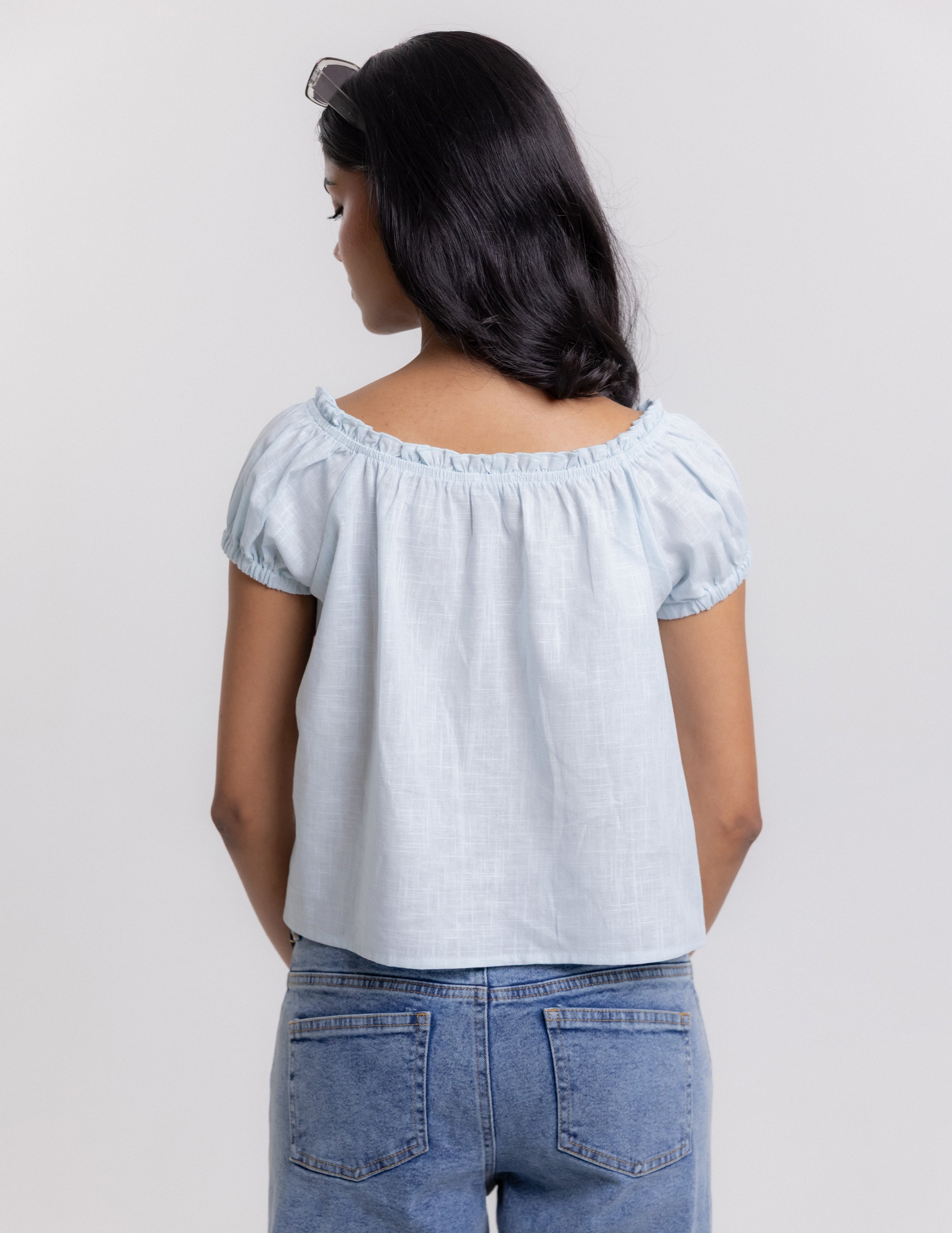 Round Neck Pin Tuck Detailed Crop Top
