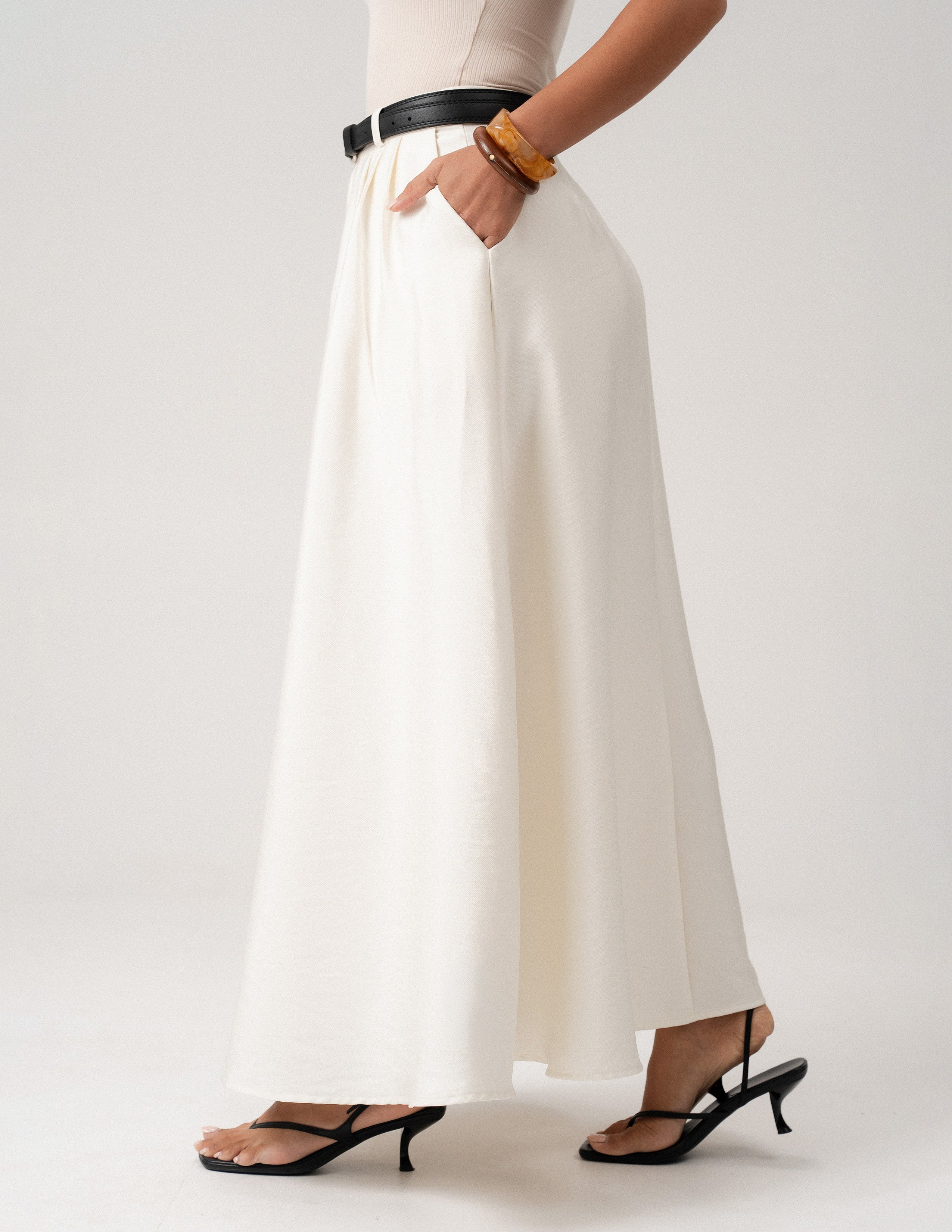 Waistband Detailed Maxi Skirt
