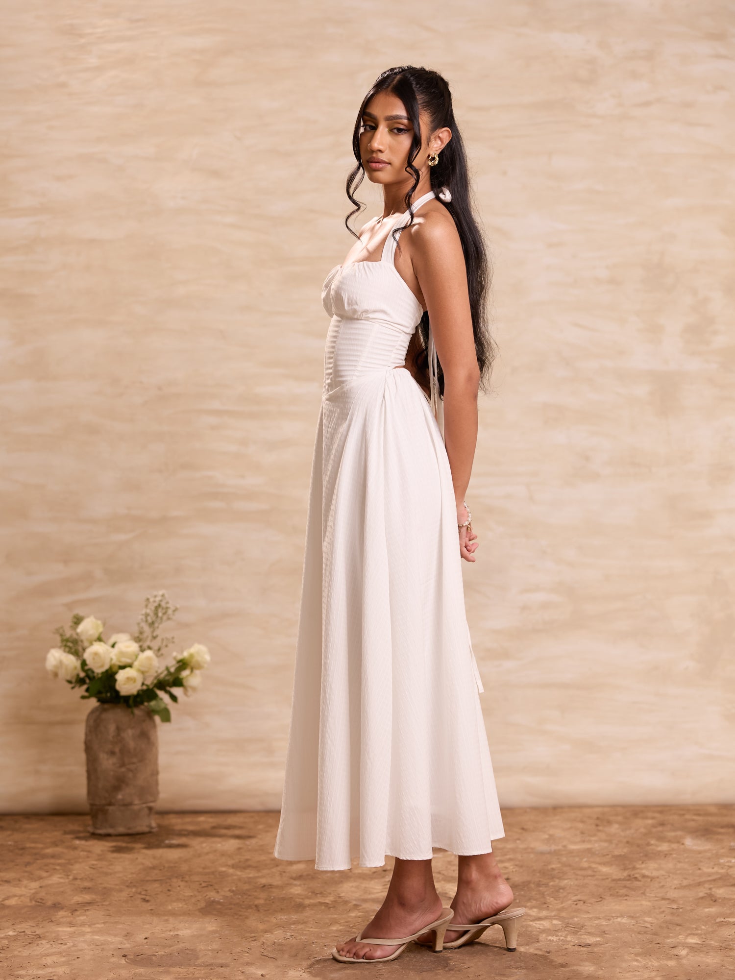 Back Neck Tie Up Bustier Gathering Maxi Dress