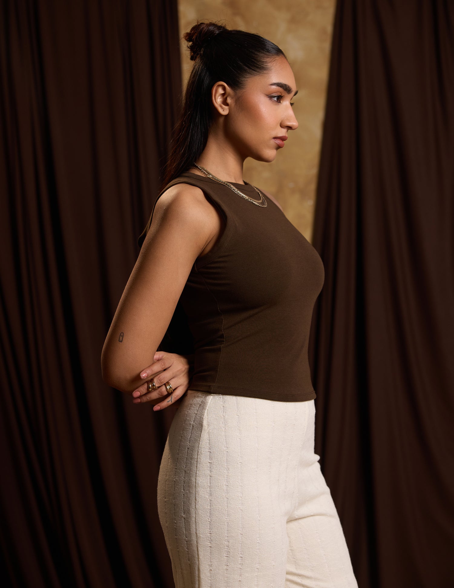 High Neck Sleeveless Fitted Top