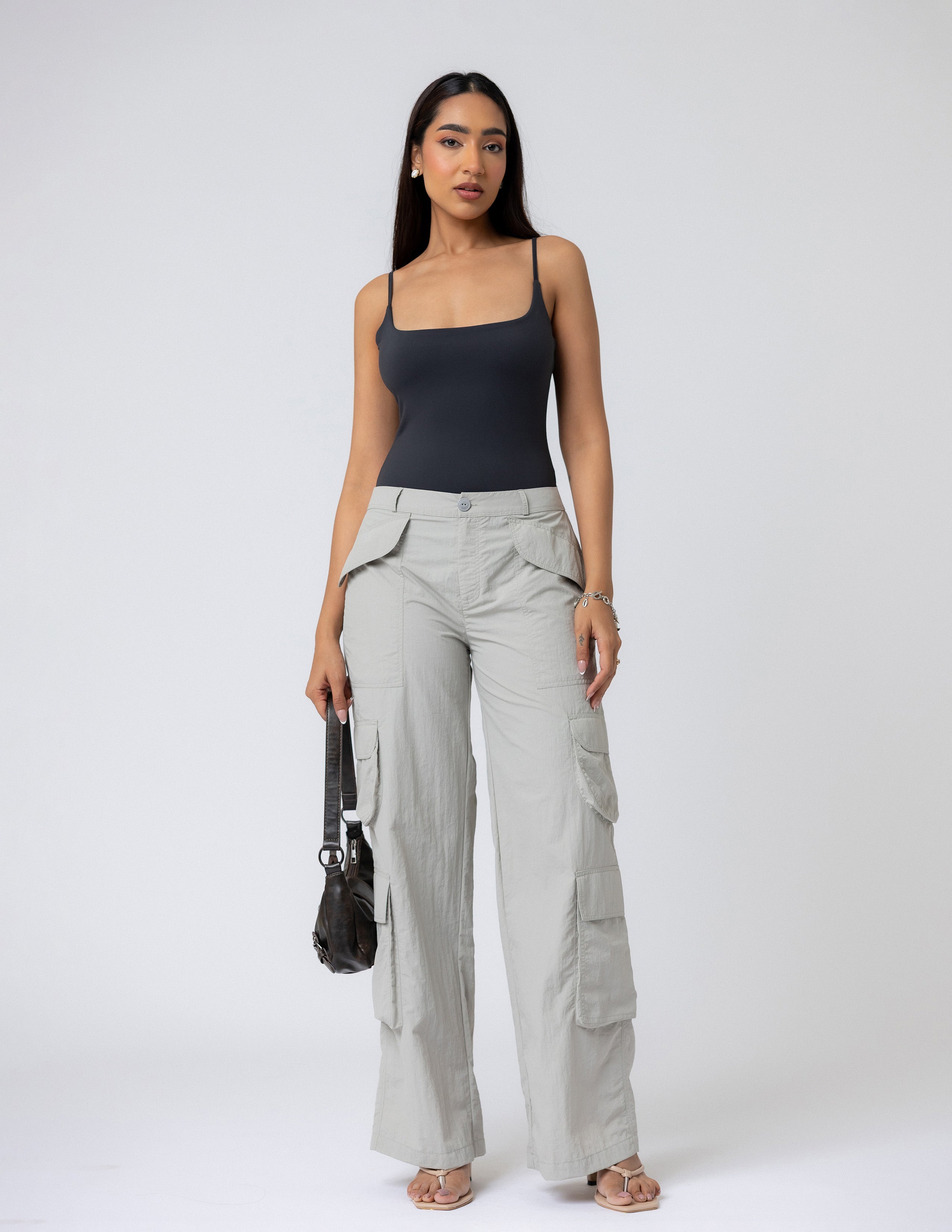 Low Waist Straight Leg Cargo Pant