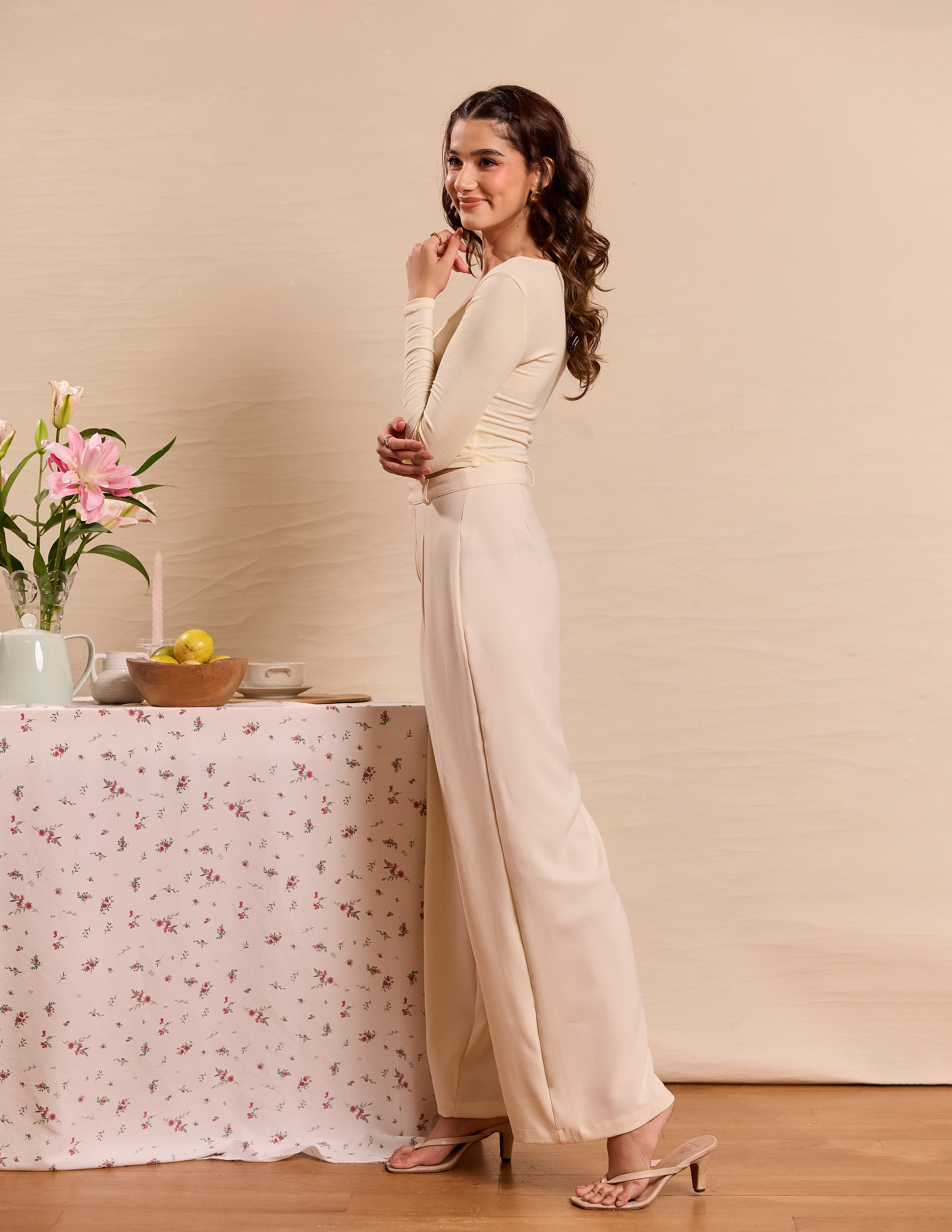 Front Pleated Wide Leg Pant