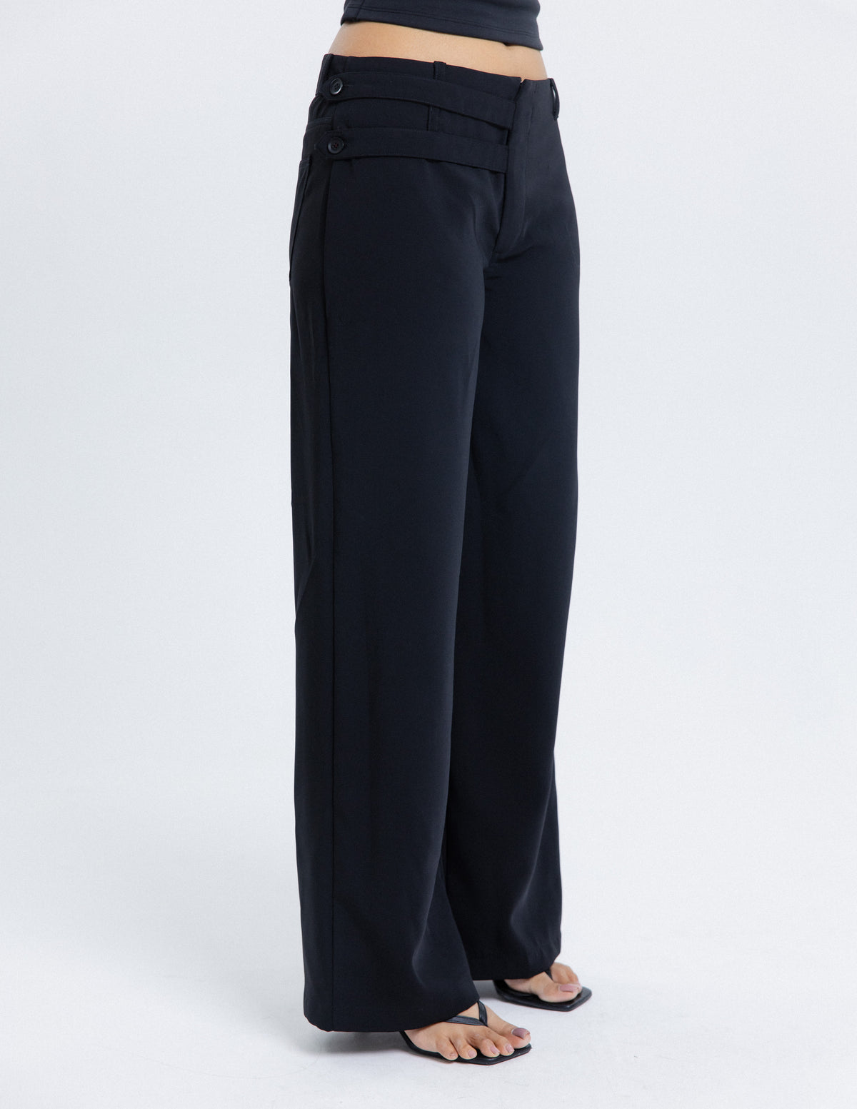 Button Detailed Wide Leg Pant