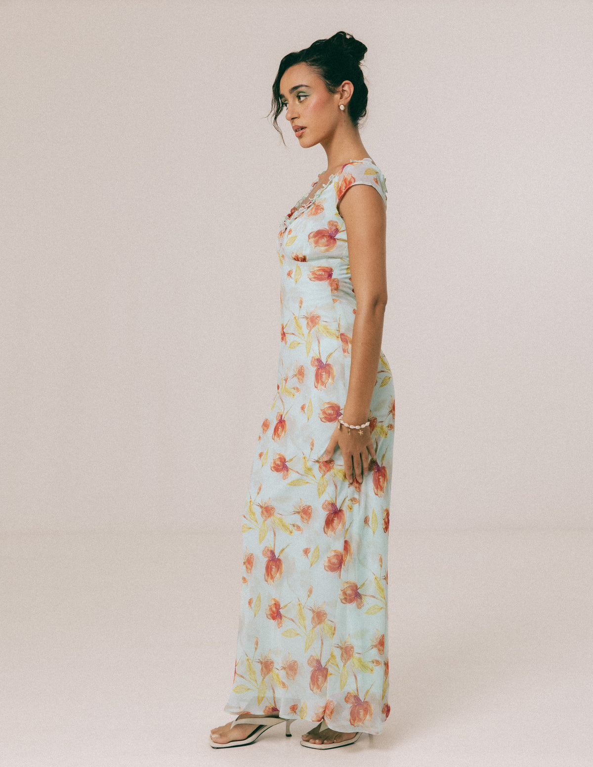 FRILL DETAILED PRINTED MAXI DRESS