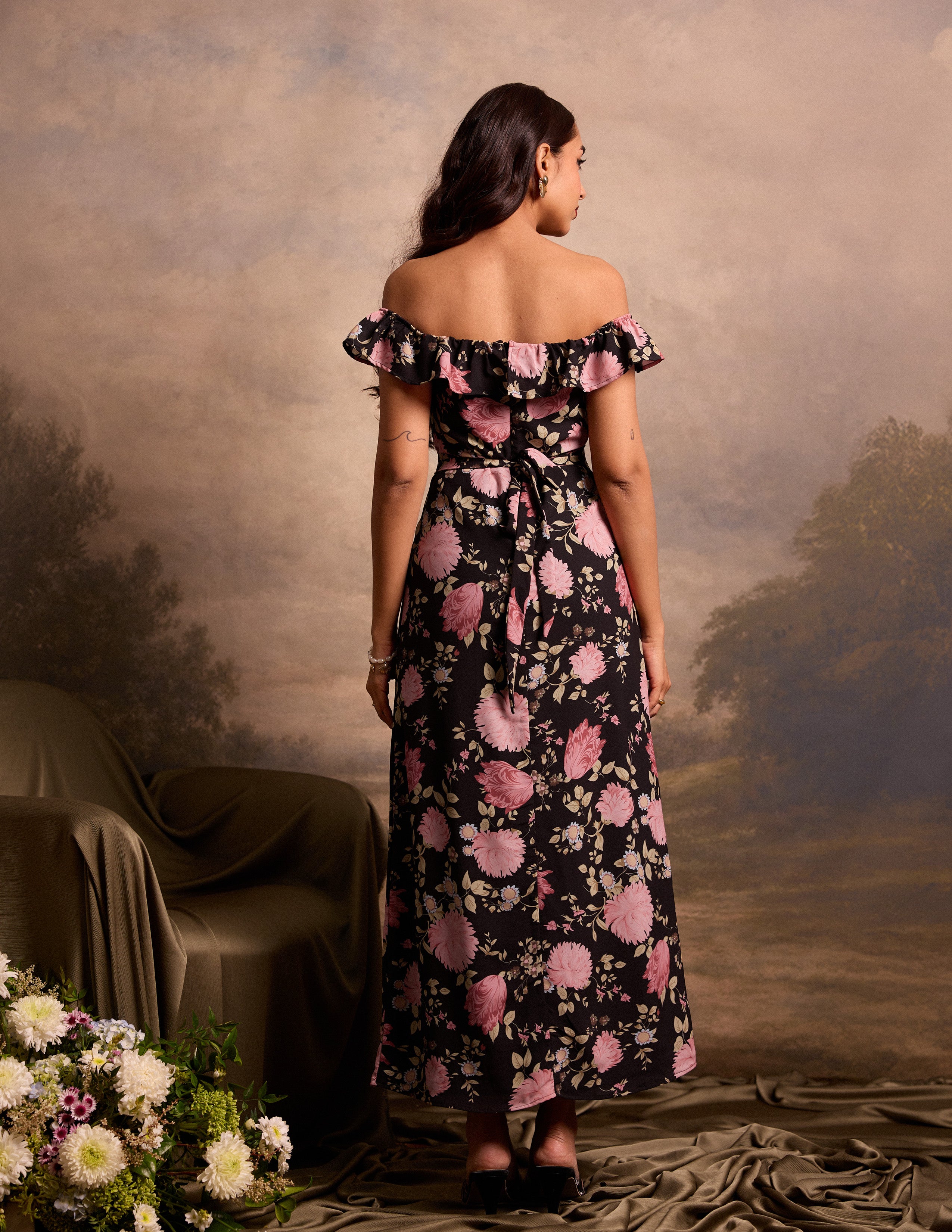 Frill Detail Printed Maxi Dress