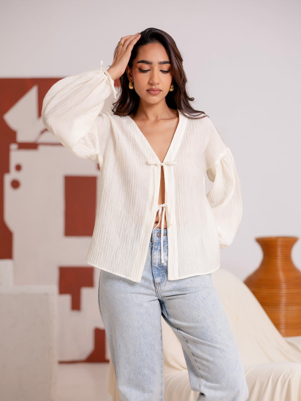 Front Tie Up Balloon Sleeved Top