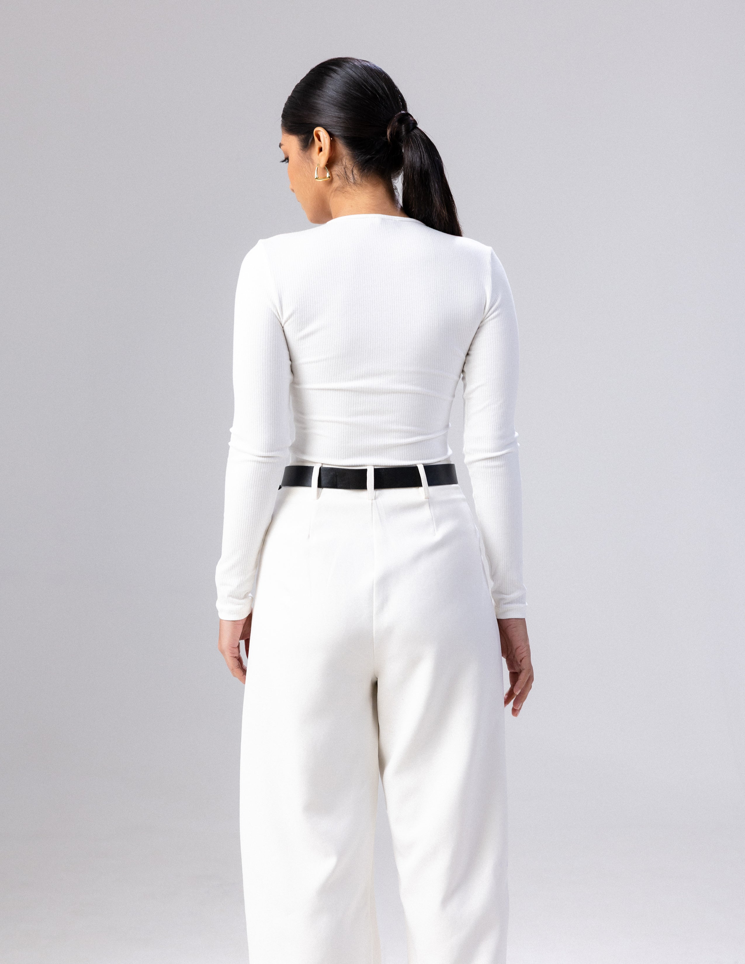 Long Sleeved Body Fitted Top