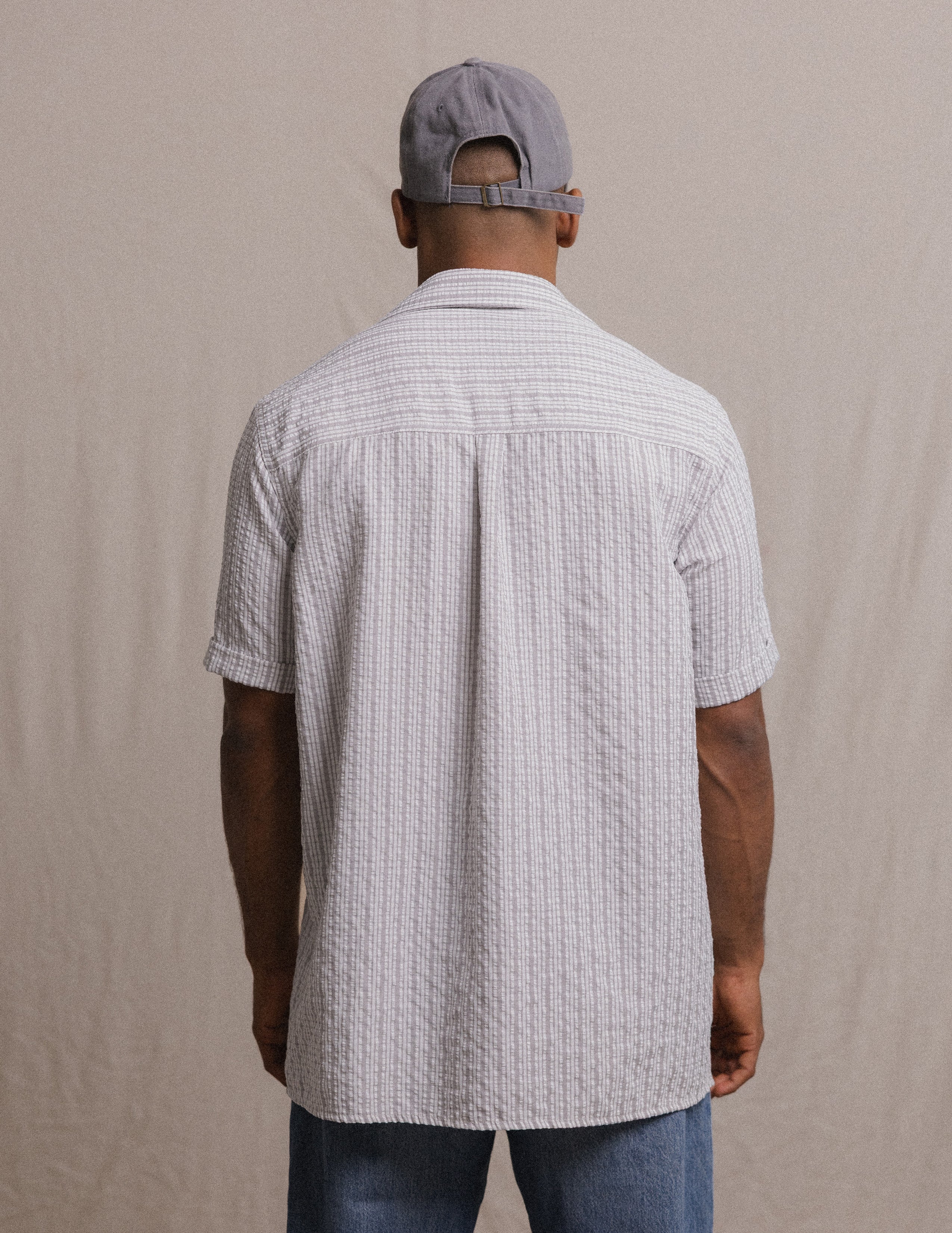 Folded sleeve box pleat detail shirt