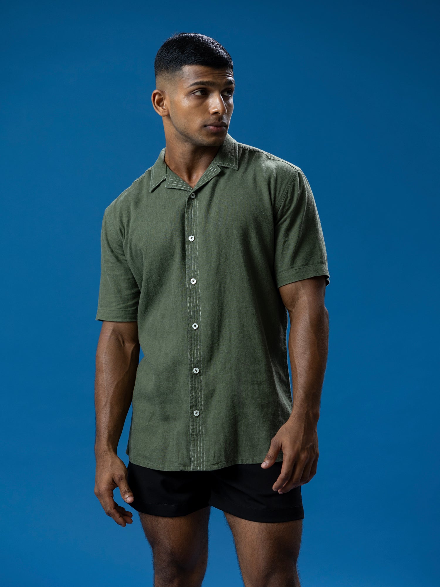 Regular fit stitch line detailed shirt