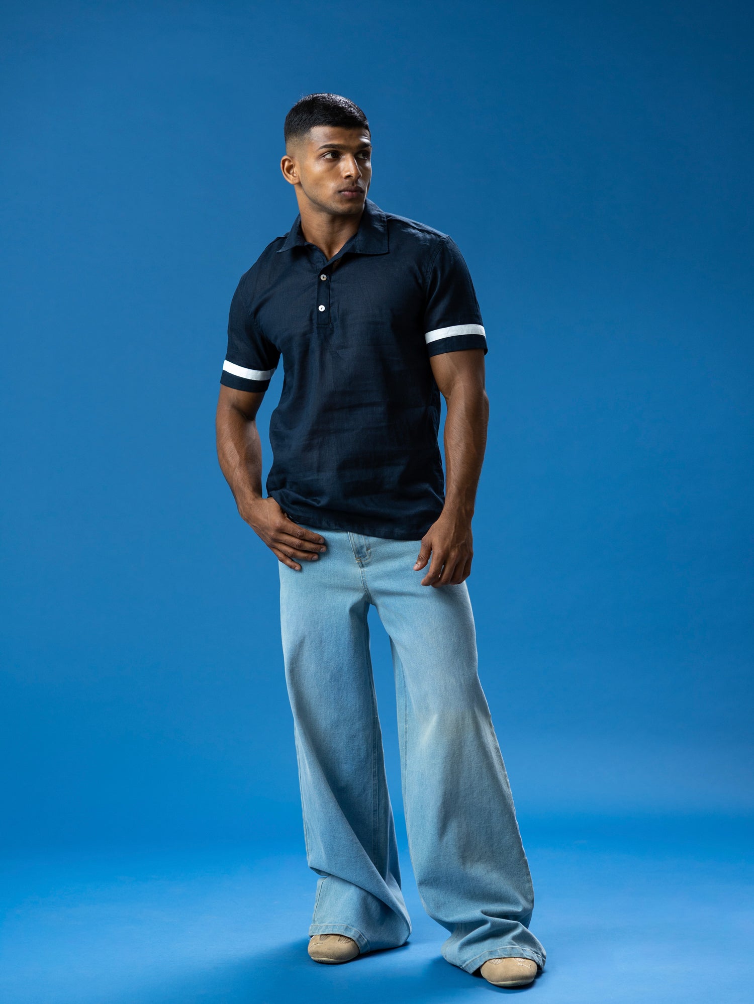 Contrasting stripe detailed shirt