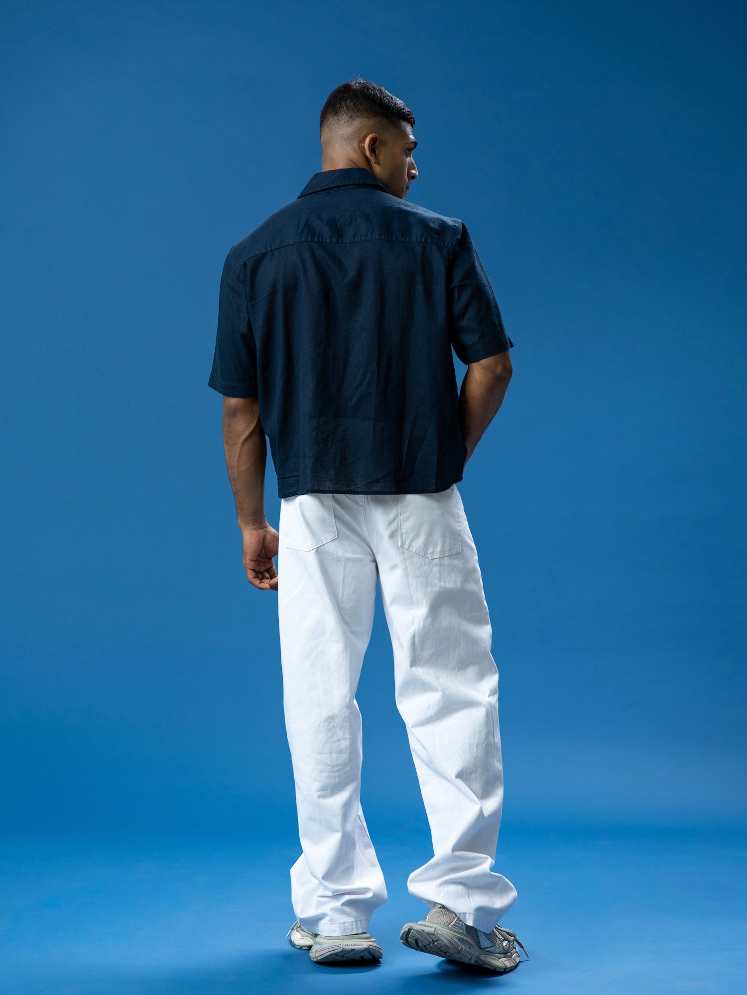 Oversized crop shirt