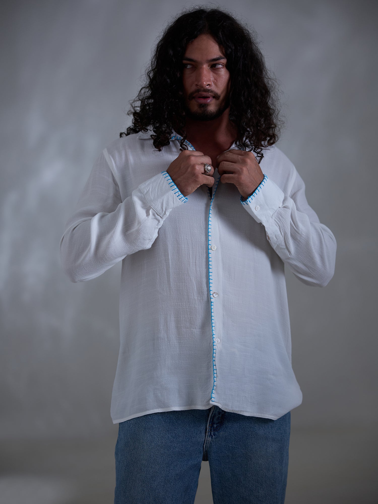 Oversized long sleeve embroidery shirt