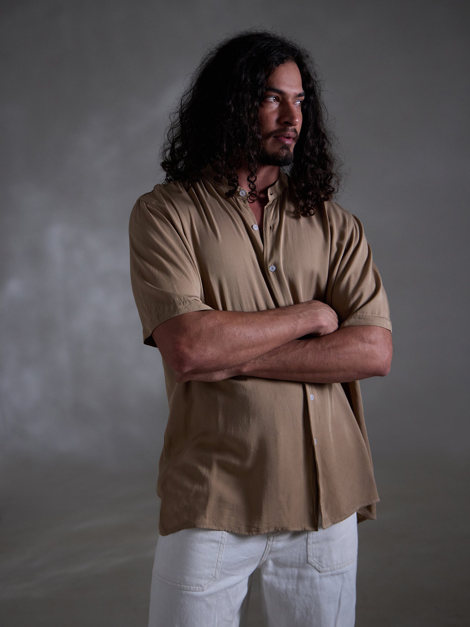 Oversized chinese collar short sleeve embroidery shirt