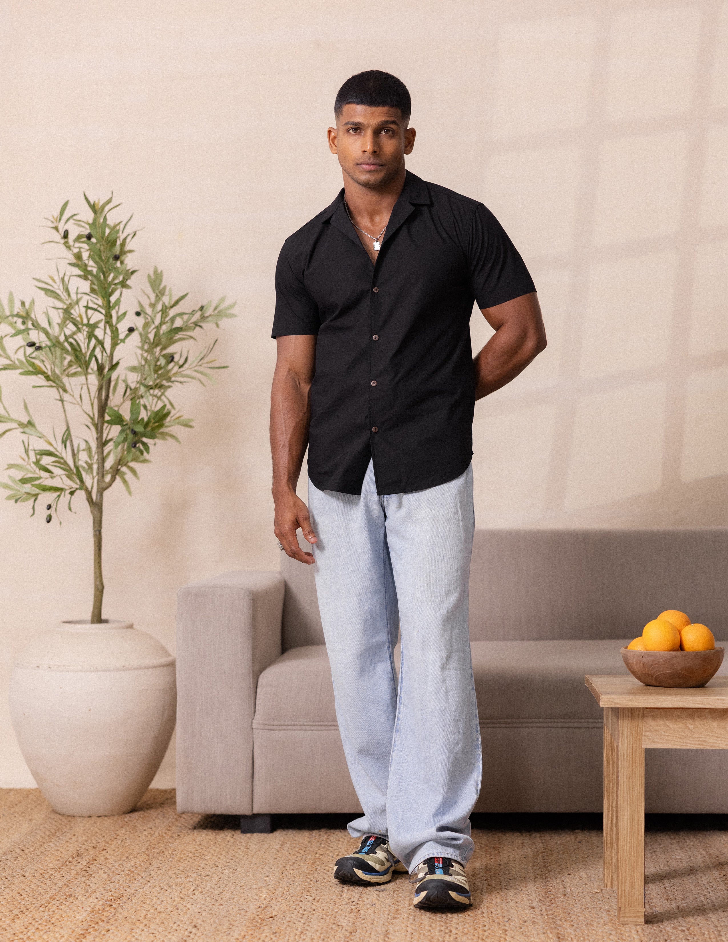 Slim fit short sleeve shirt