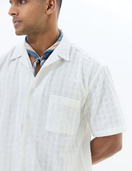 Regular fit patch pocket shirt