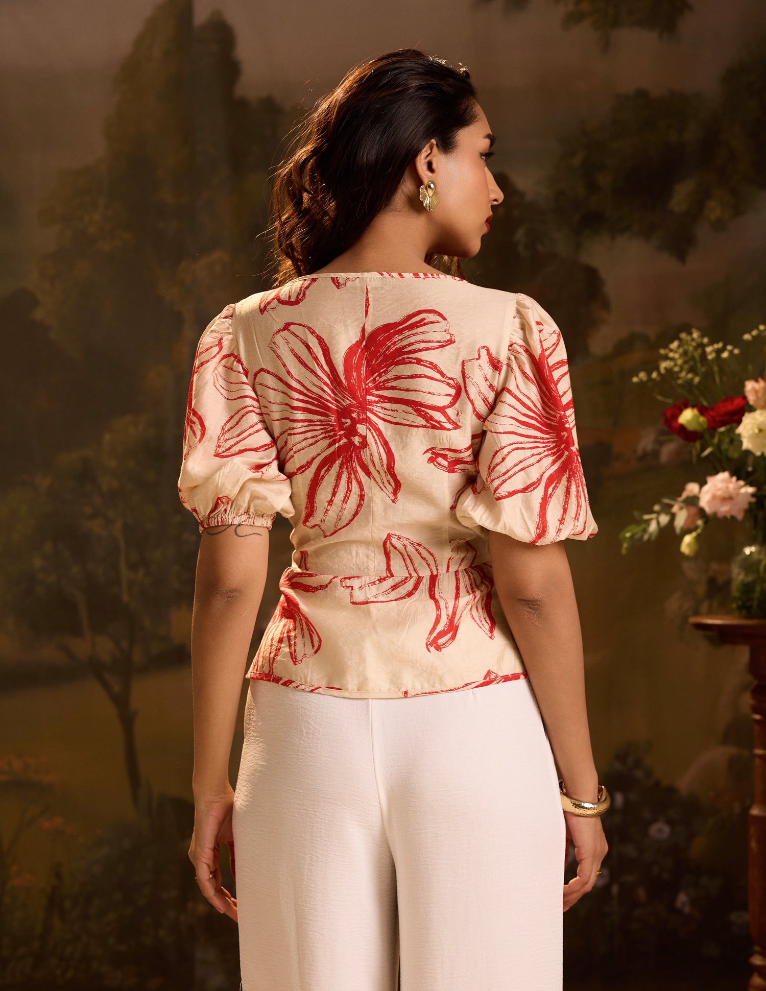 Front Tieup Detail Top