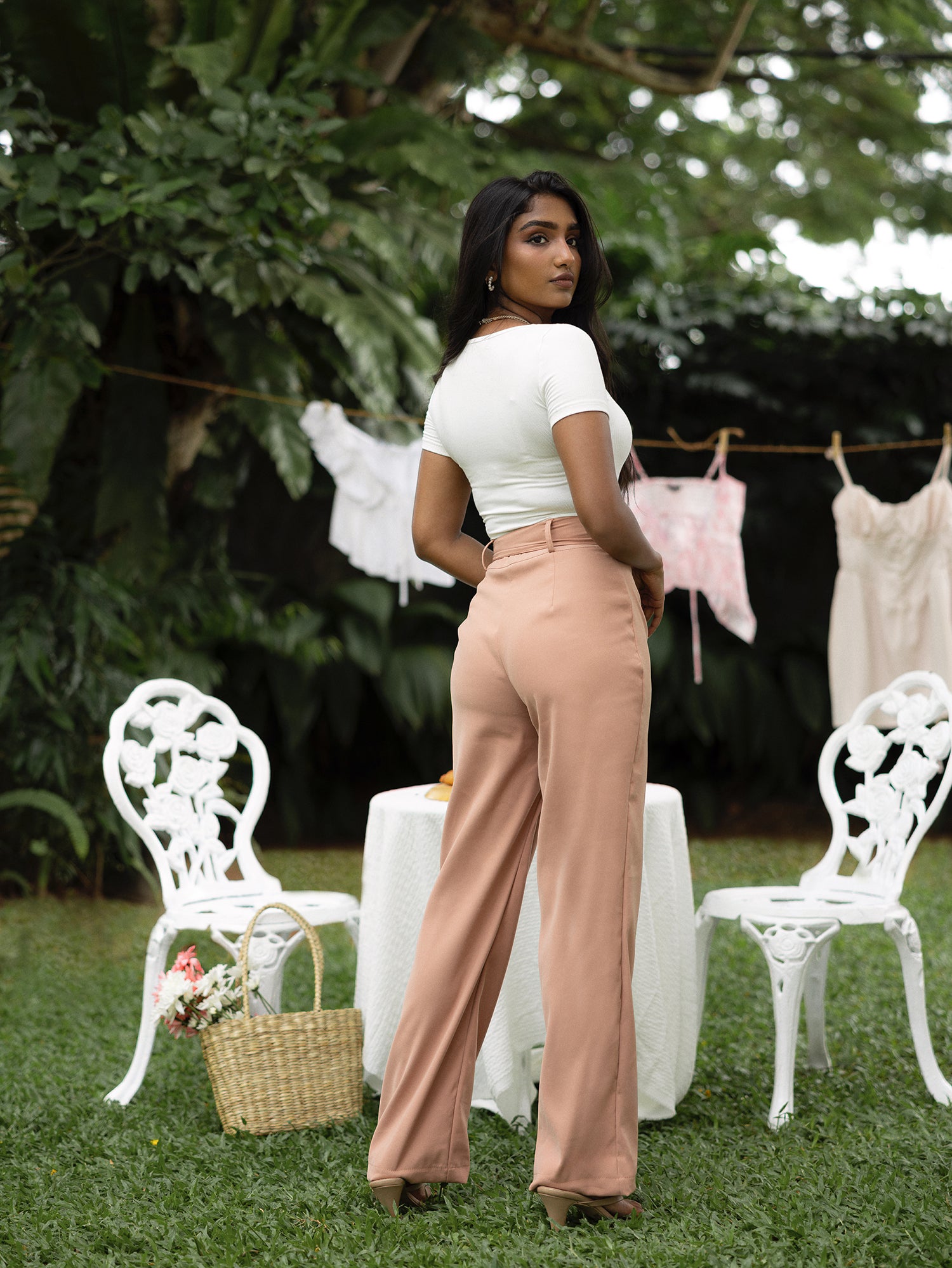 Tie Up Detailed Straight Leg Pant