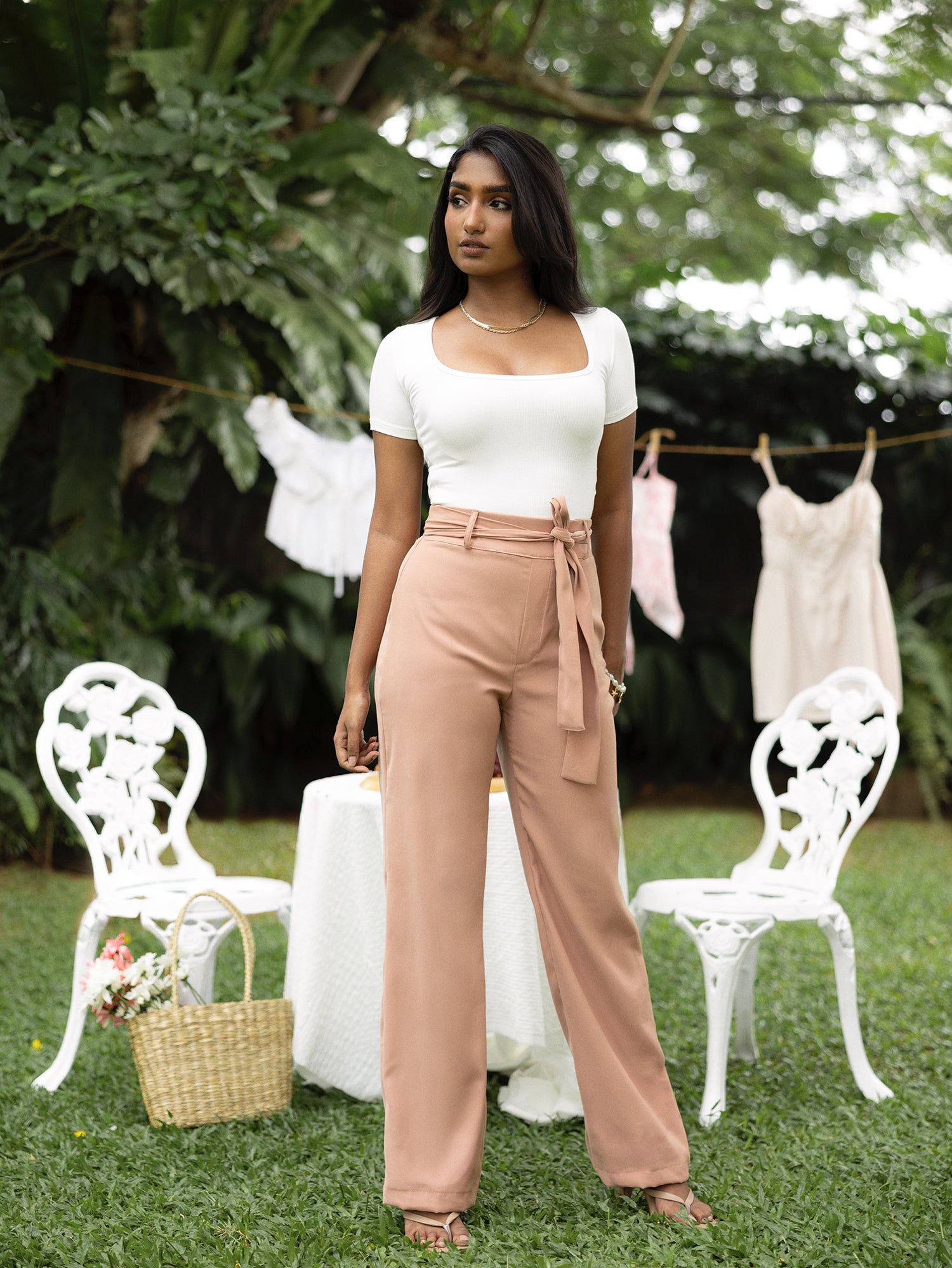 Tie Up Detailed Straight Leg Pant