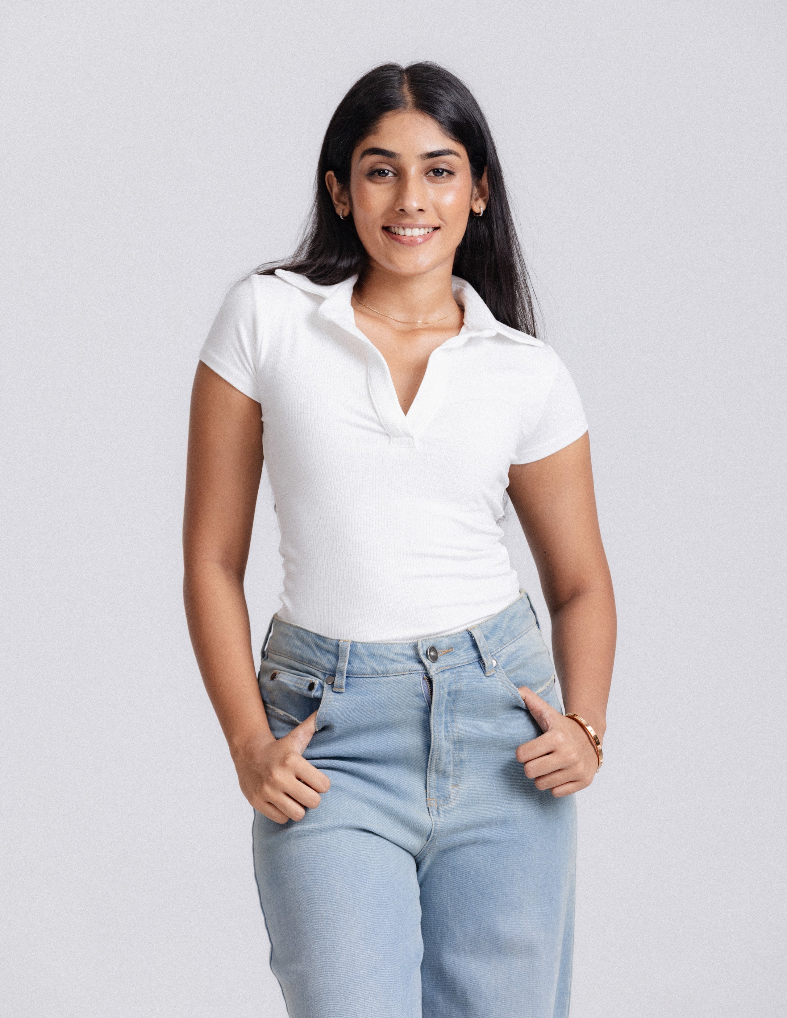 Chole Collar Detailed Short Sleeved Fitted Top