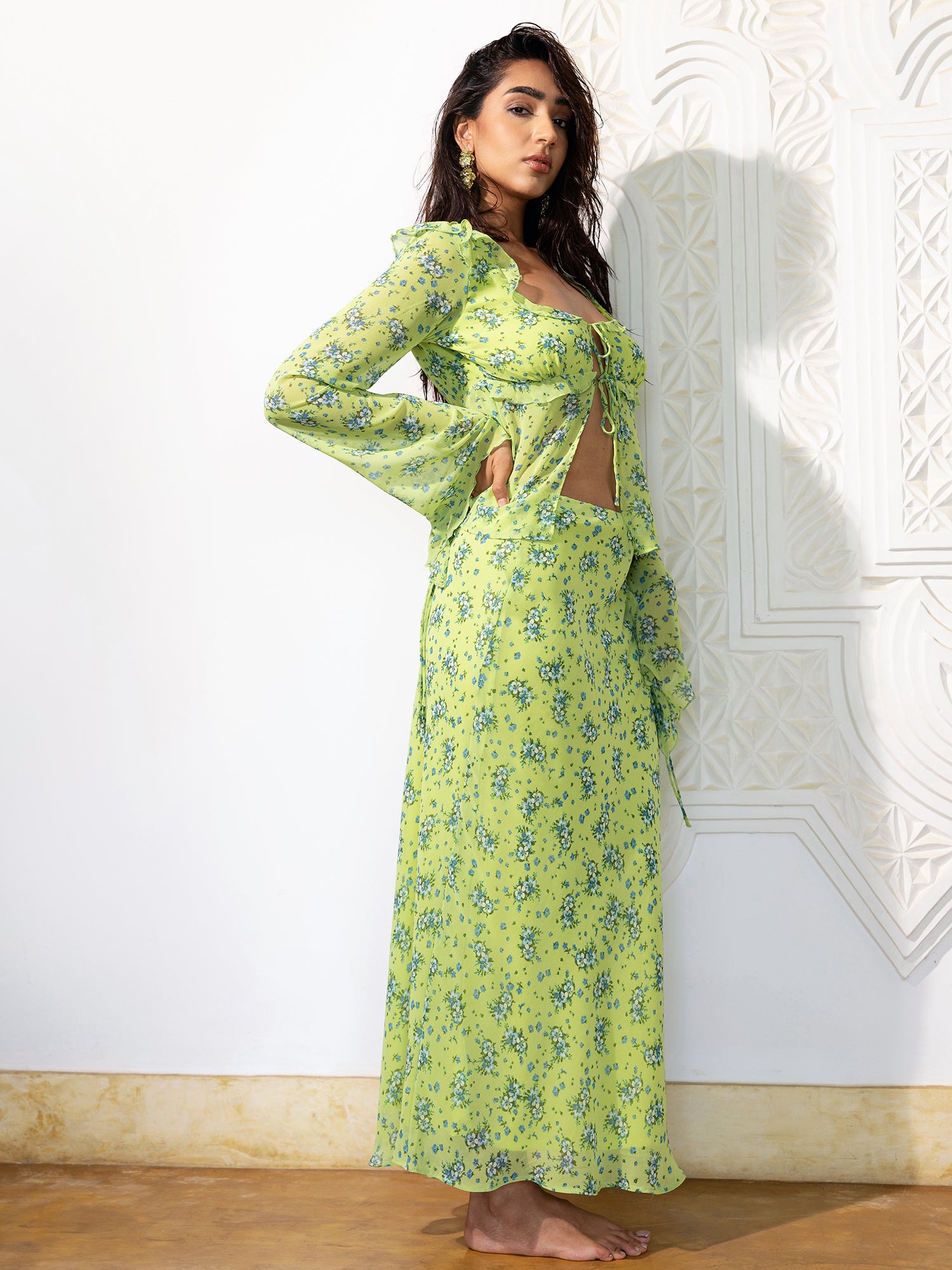 Long Sleeve Tieup Detailed Top