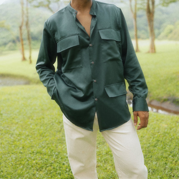 Chinese collar patch pocket shirt