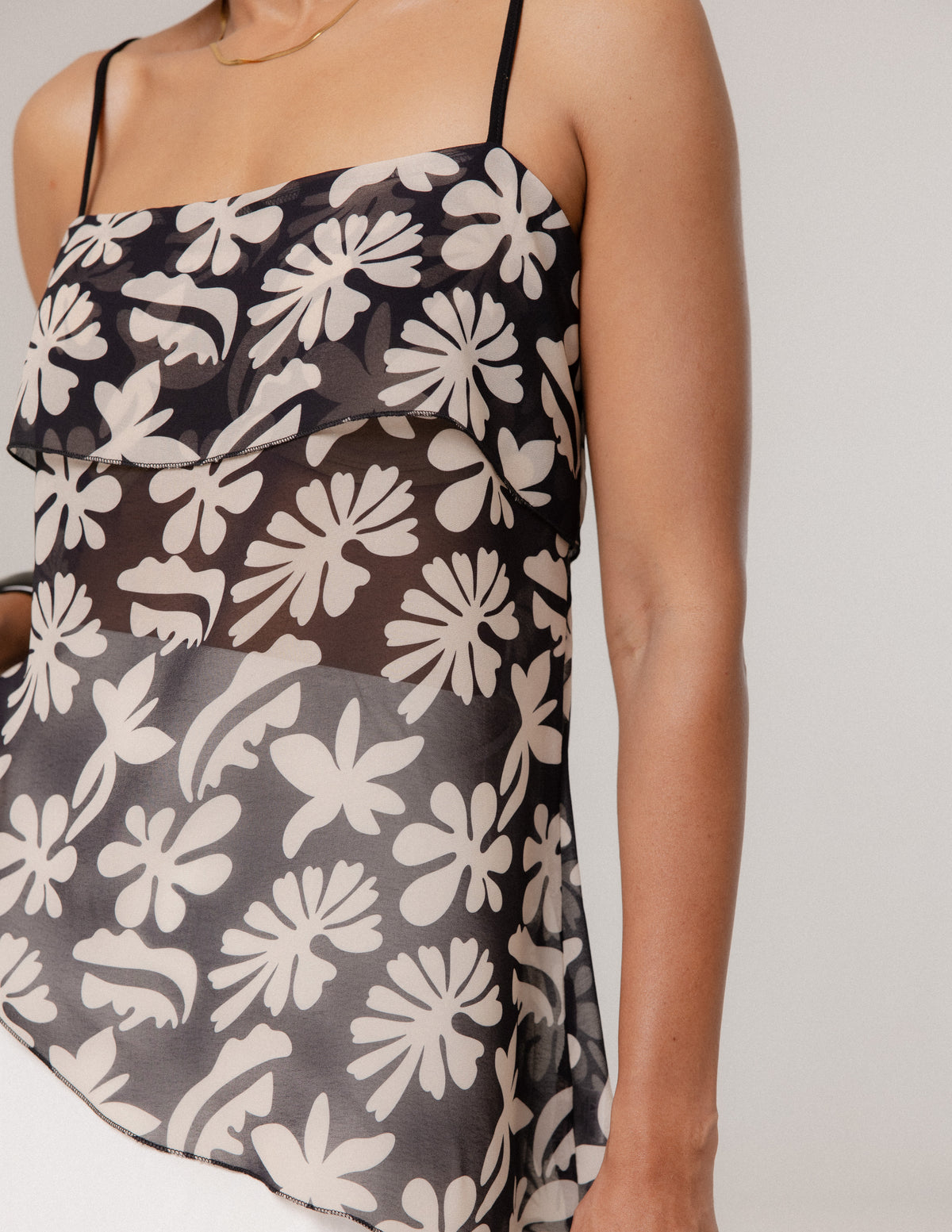 Asymetrical Hem Detailed Top