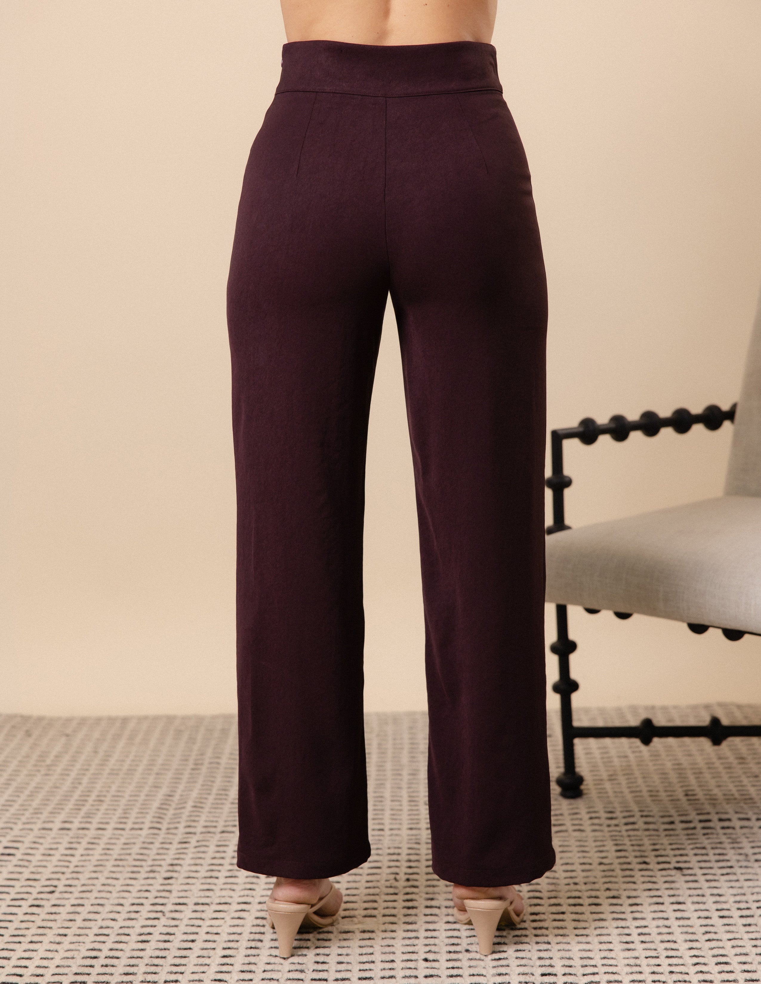 Straight Leg High Waist Pant
