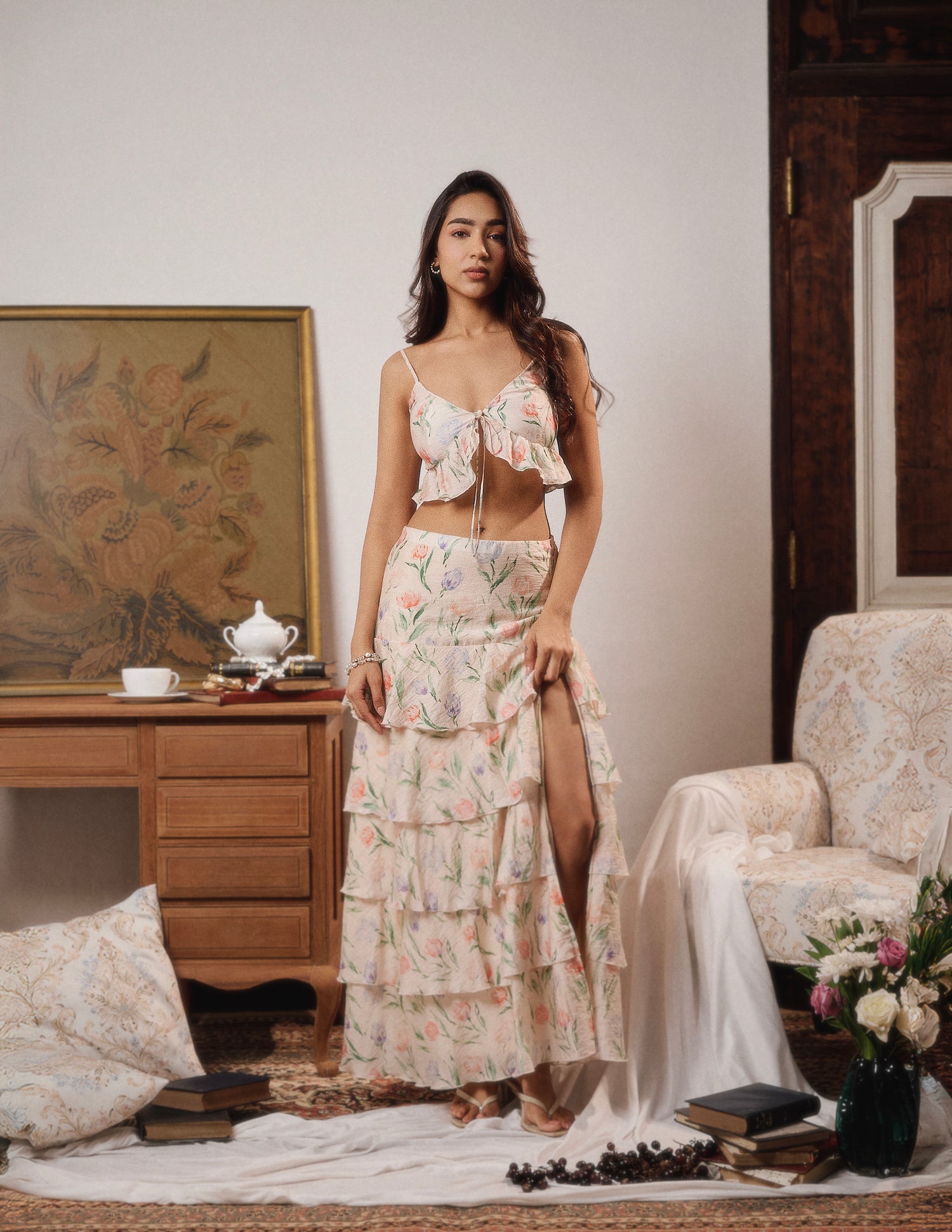 Raffle Detailed Front Slit Maxi Skirt