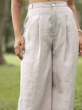 Front Pleated Wide Leg Pant