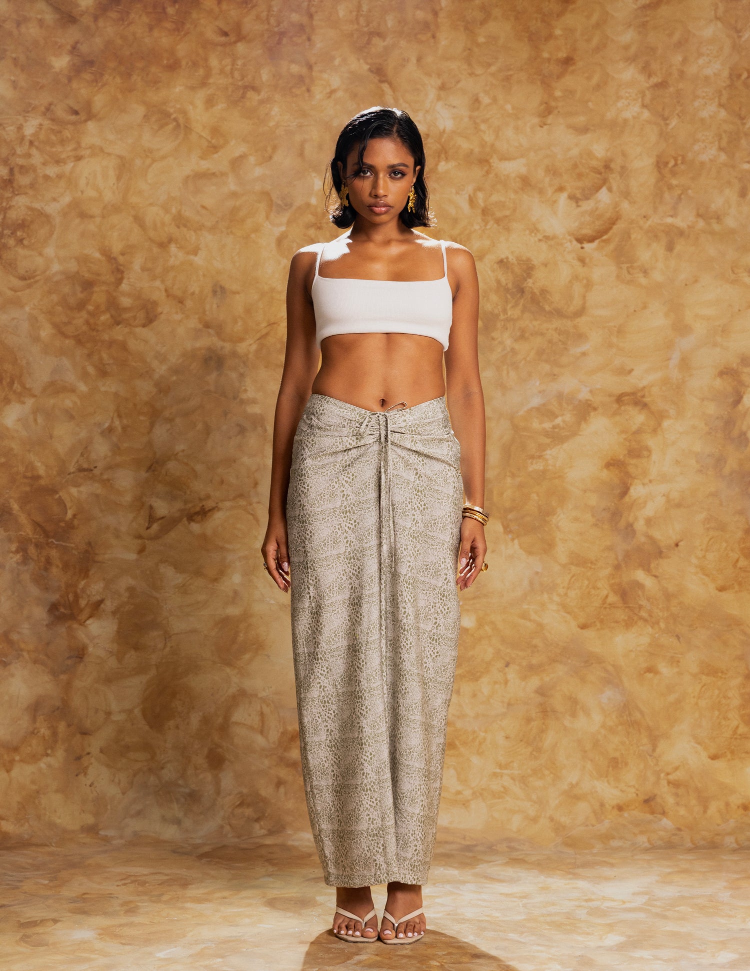 Front Ruched Straight Leg Pant