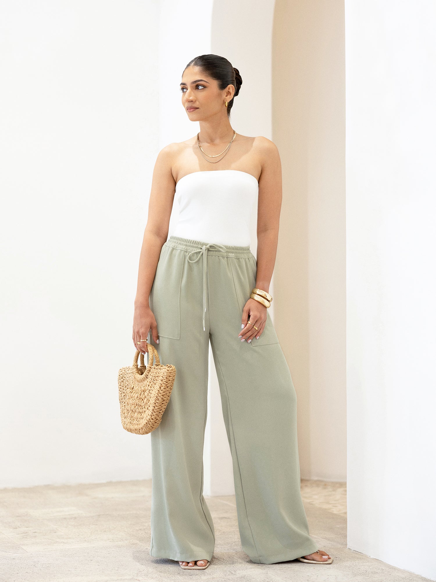 Patch Pocket Detailed Drawstring Pant