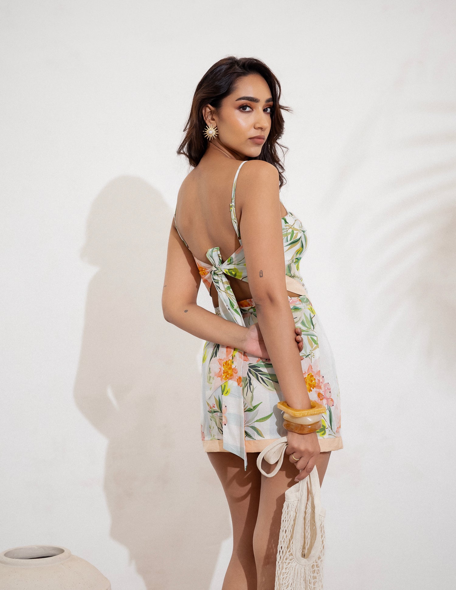 Contrast Binding Detail Top