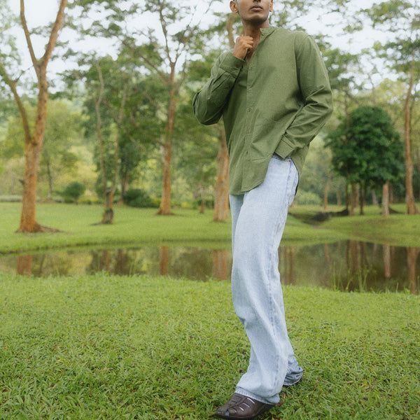 Chinese collar large square pocket shirt