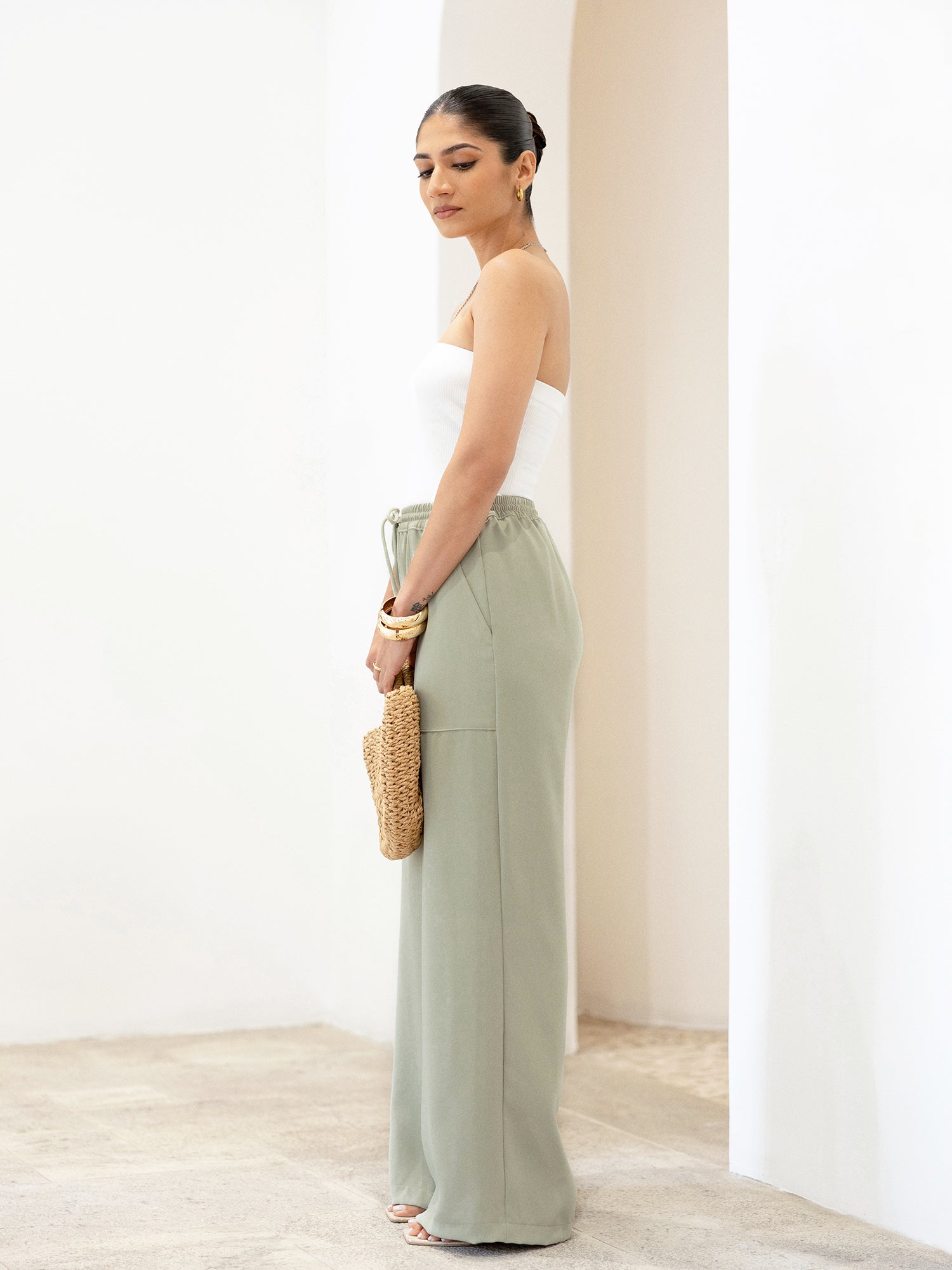 Patch Pocket Detailed Drawstring Pant