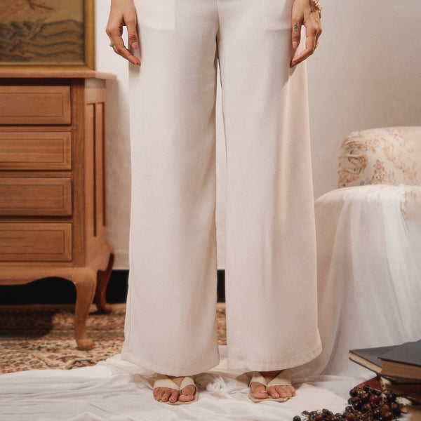 Front Pleated Wide Leg Pant
