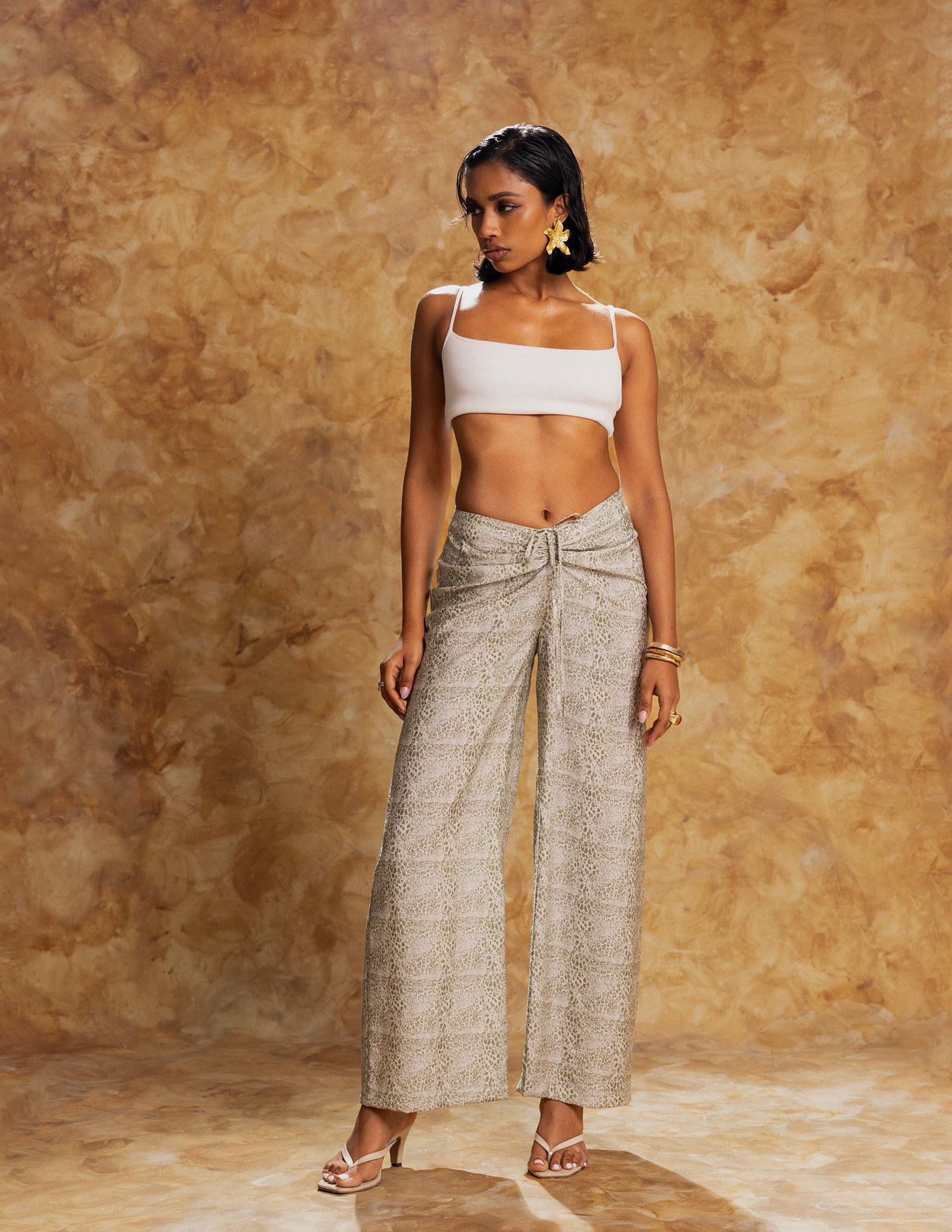 Front Ruched Straight Leg Pant