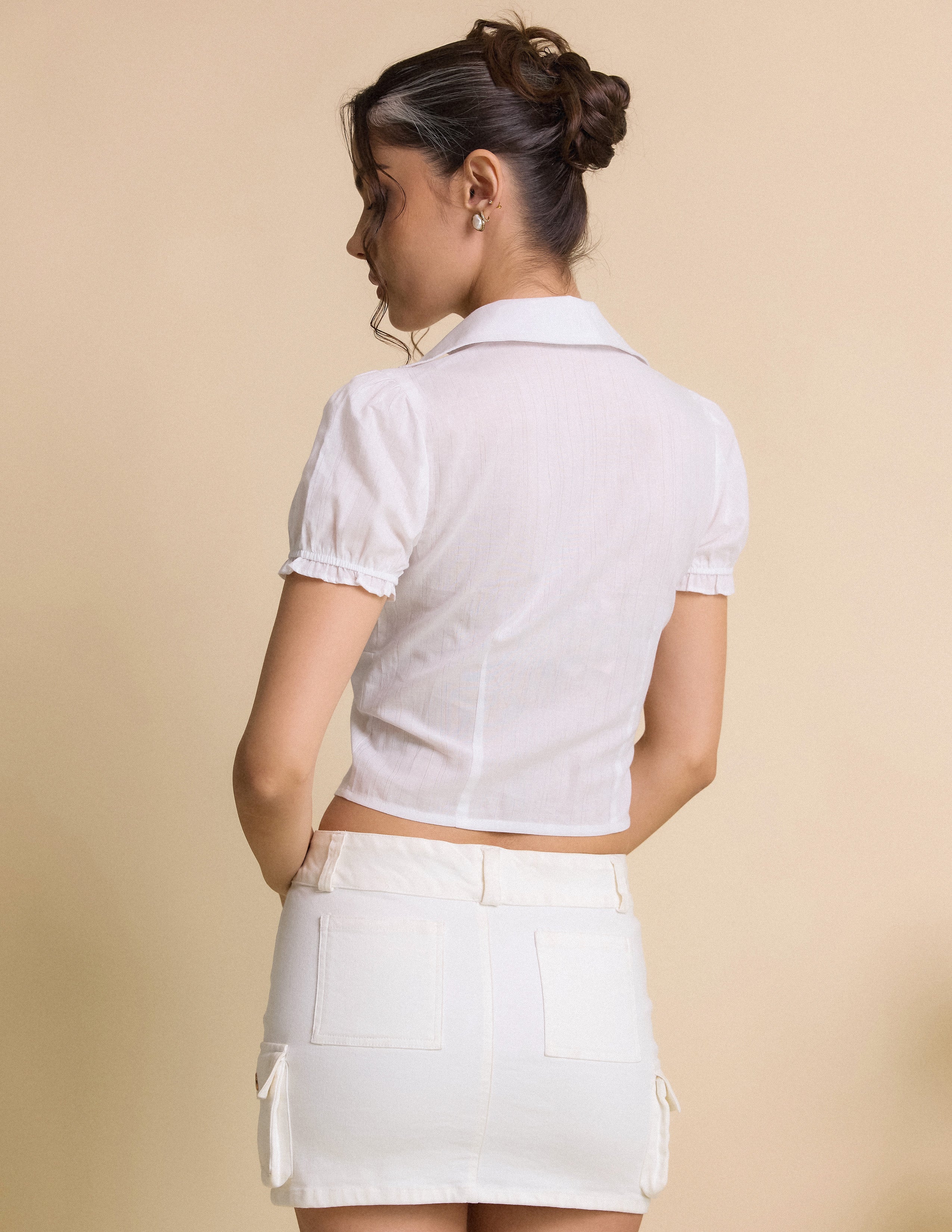 Puff Sleeved Bustier Detailed Top