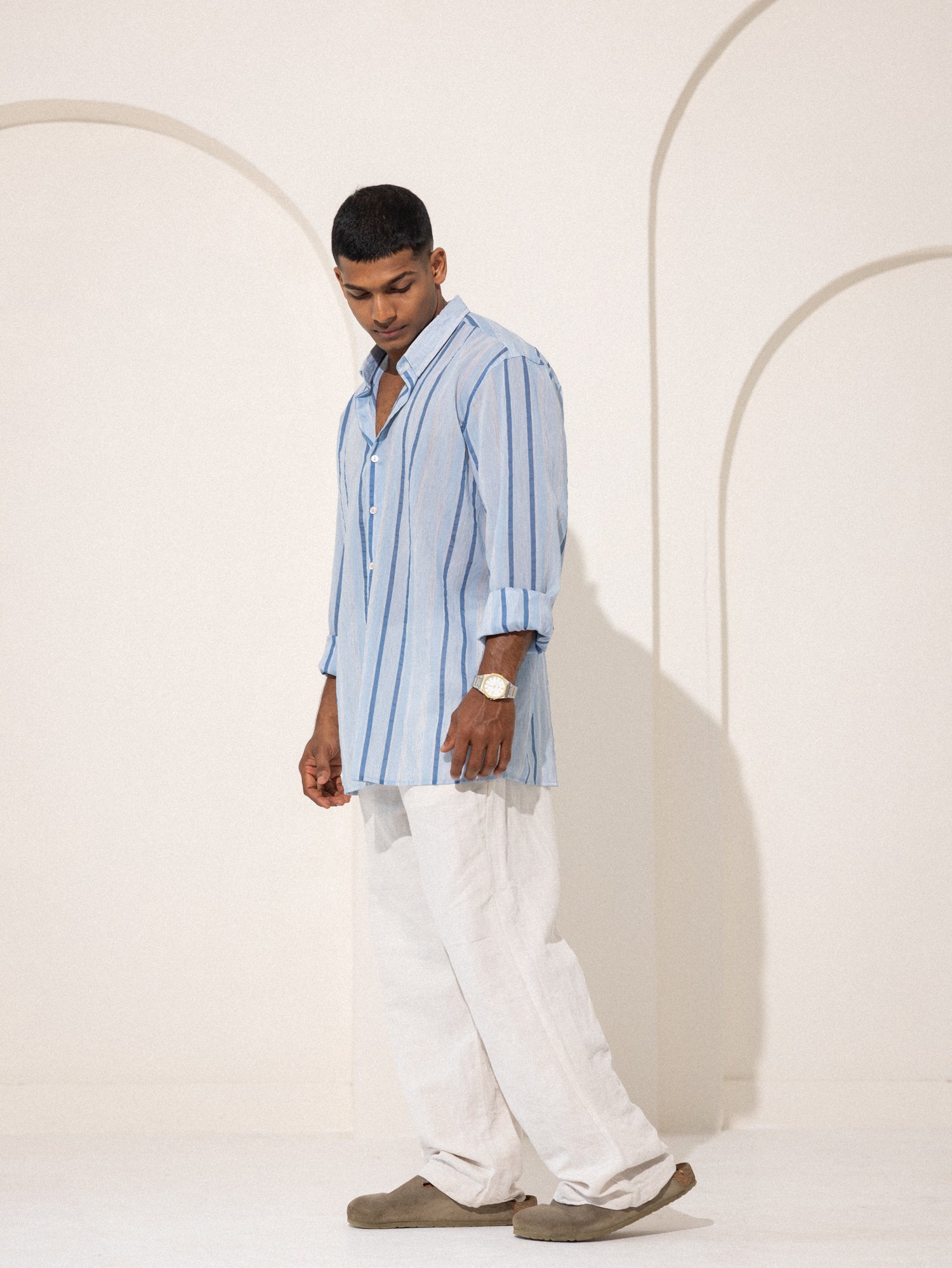 Oversized long sleeve collar tacked shirt