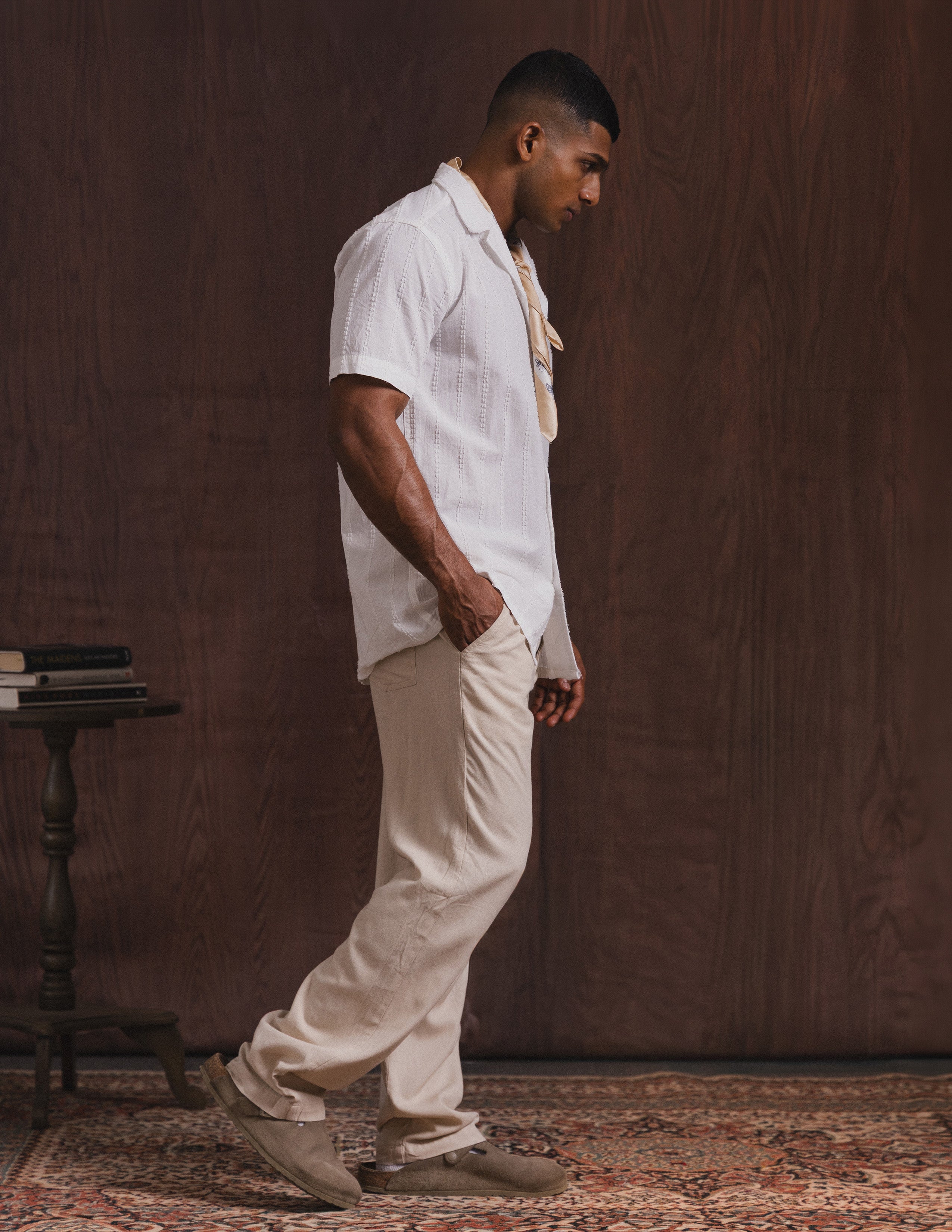 Center back loop detail camp collar shirt