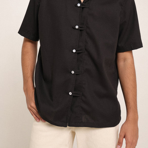 Button loop detailed oversize shirt