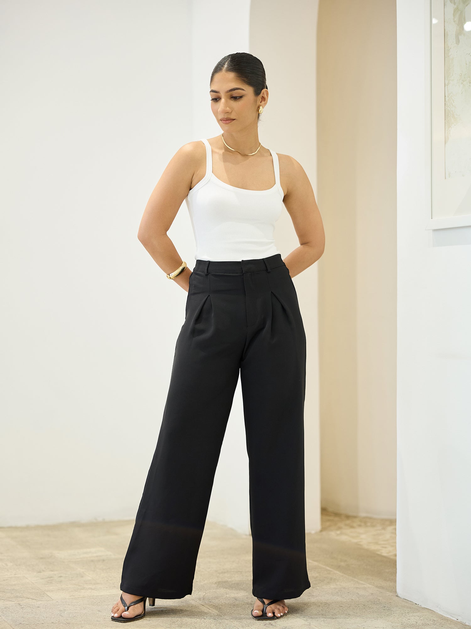 Highwaist Straight Leg Pant